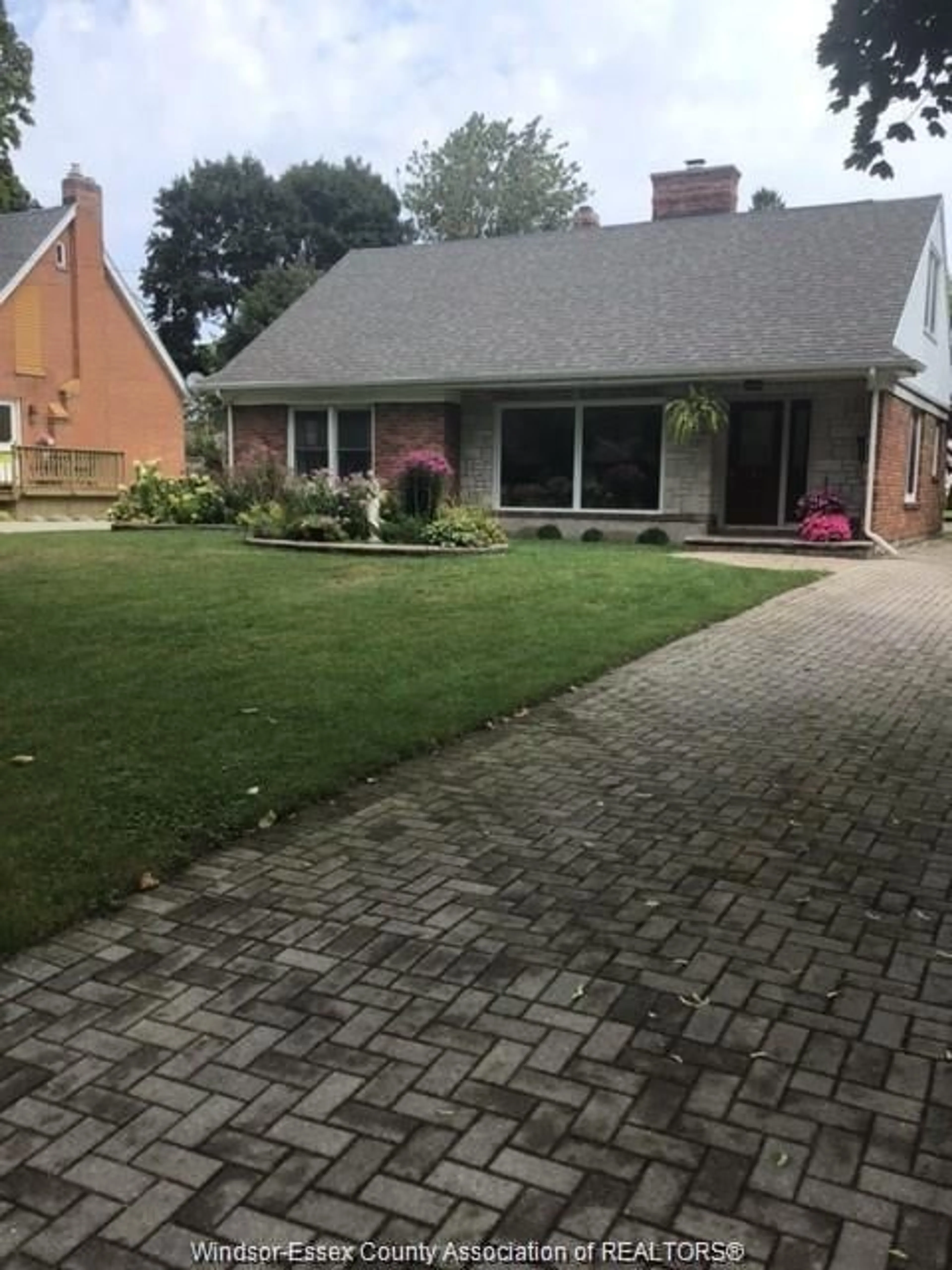 Unknown for 229 ELIZABETH St, Chatham Ontario N7L 2Y6