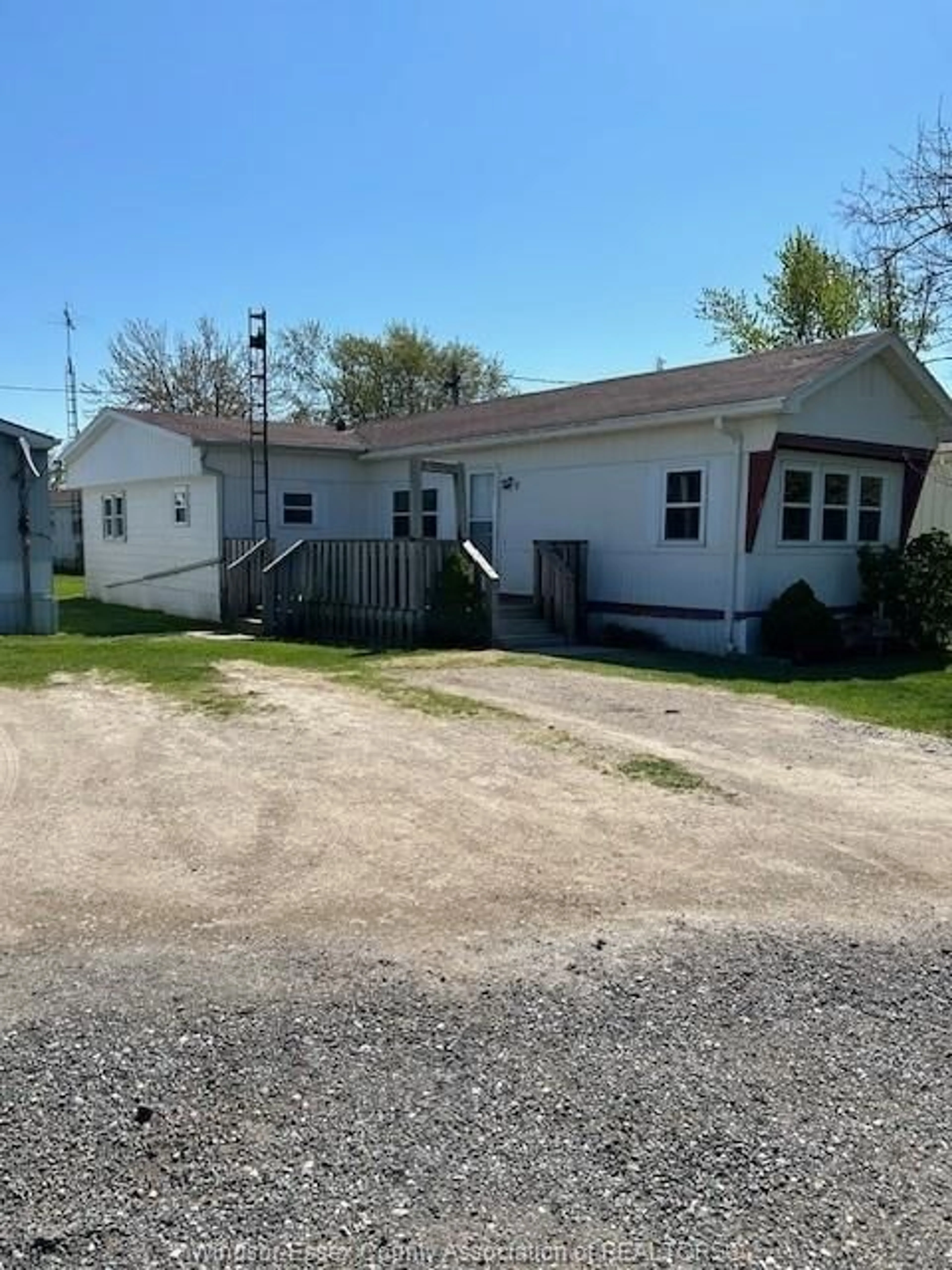 Unknown for 11408 COUNTY RD 46 #13, Lakeshore Ontario N0P 1J0