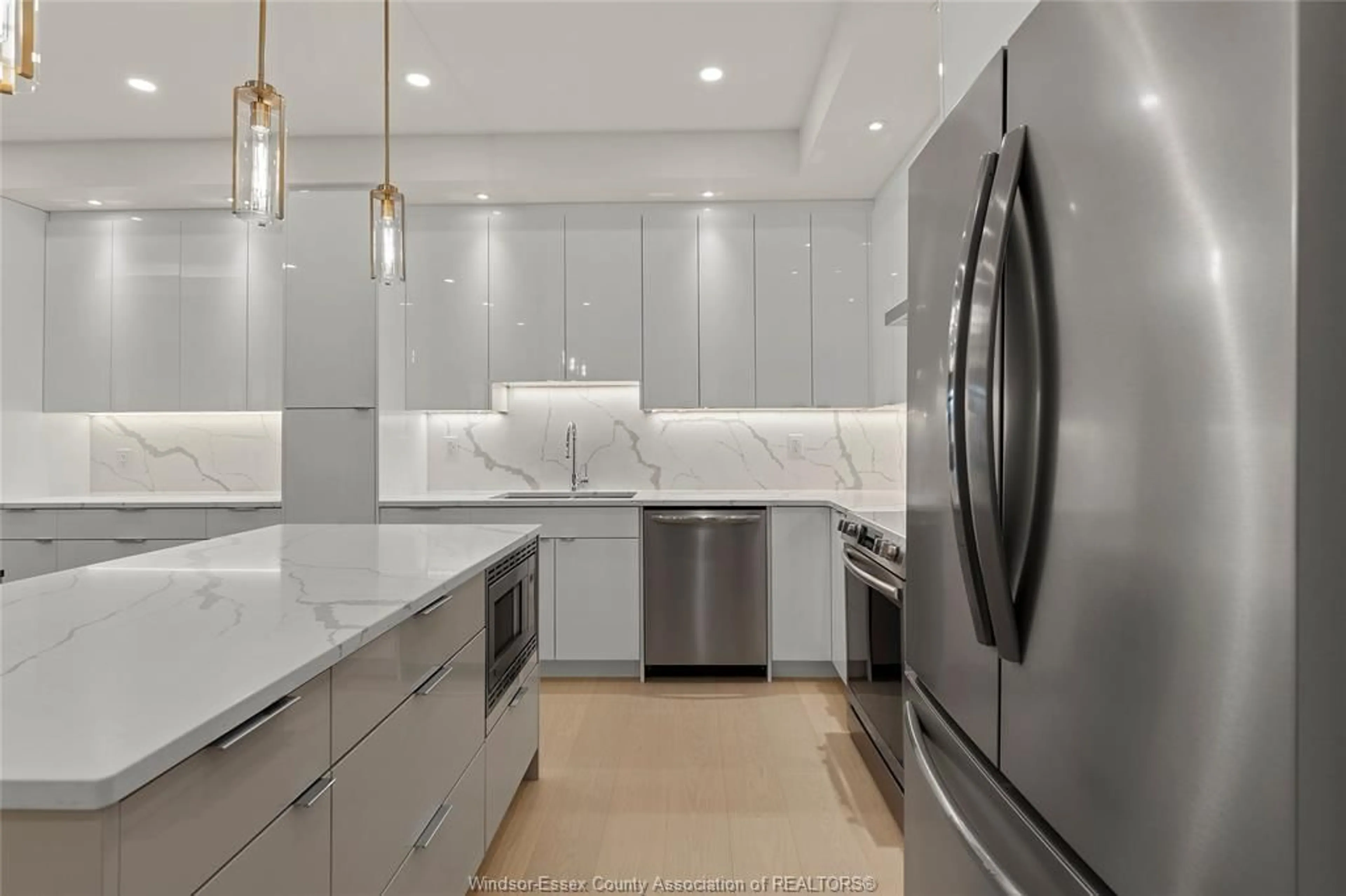 Contemporary kitchen, ceramic/tile floor for 11 EAGLE St, Leamington Ontario N8H 0G4