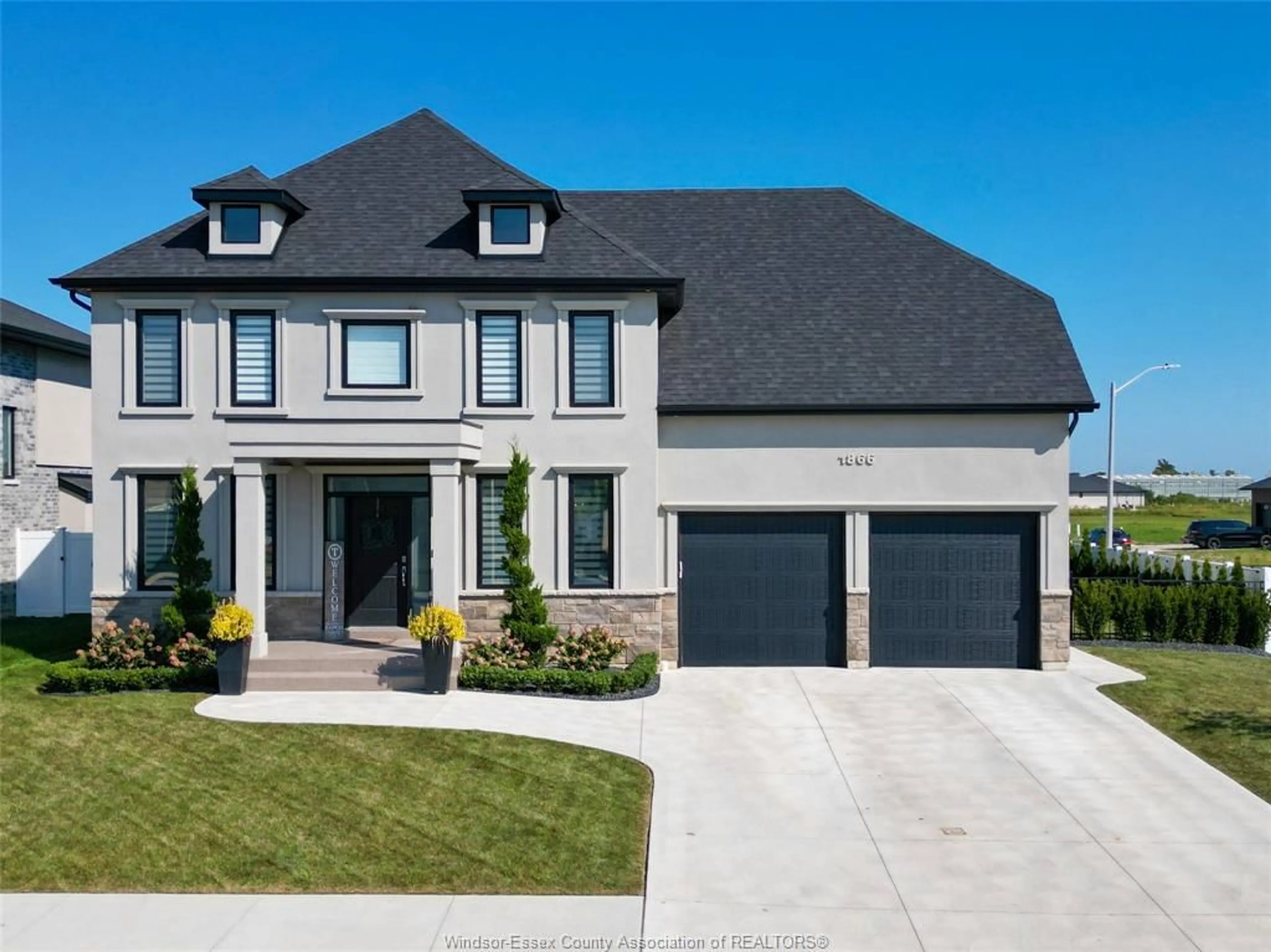 Home with brick exterior material, street for 1866 QUEENS VALLEY Dr, Kingsville Ontario N9Y 0G5
