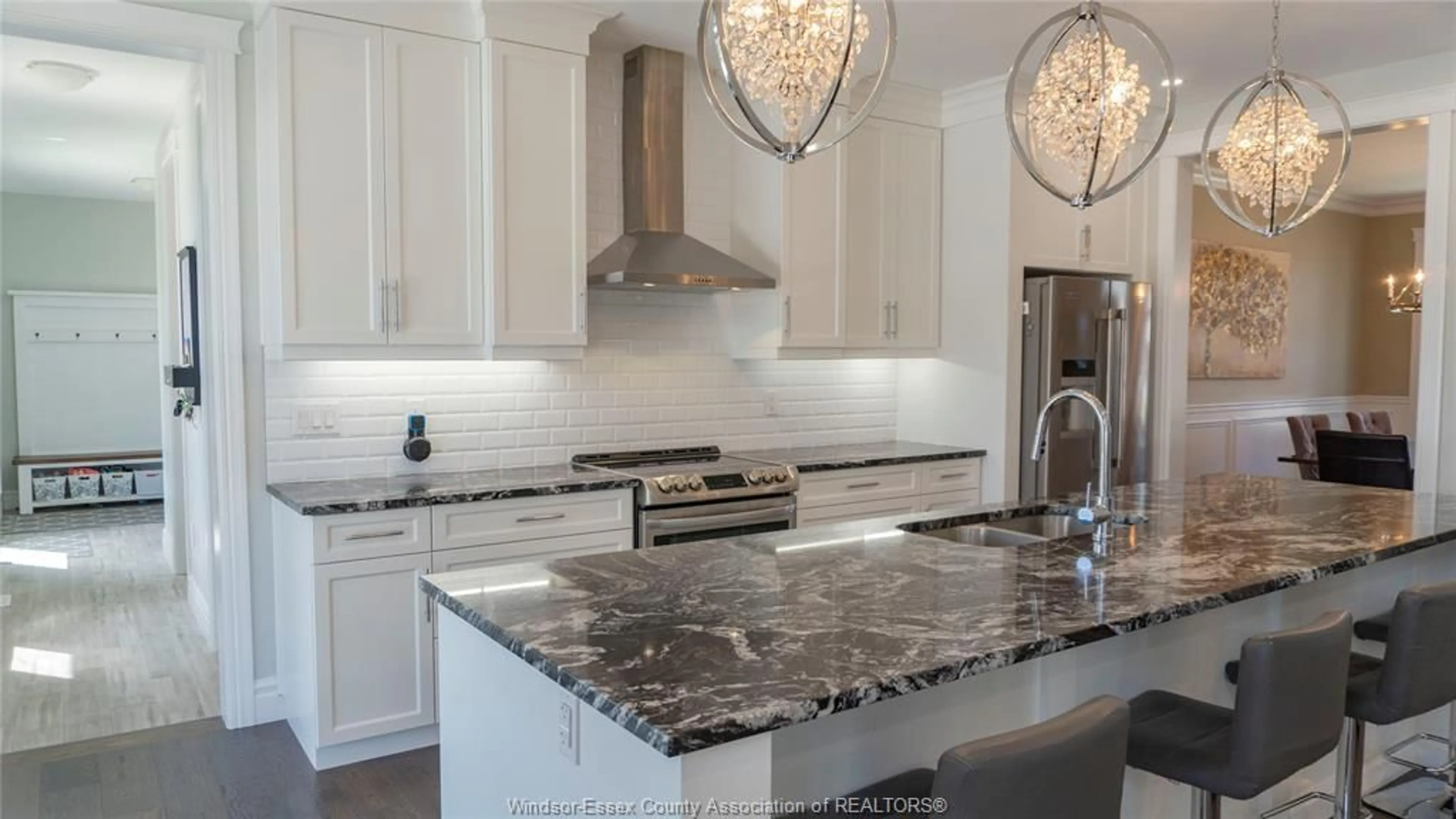 Contemporary kitchen, ceramic/tile floor for 1866 QUEENS VALLEY Dr, Kingsville Ontario N9Y 0G5