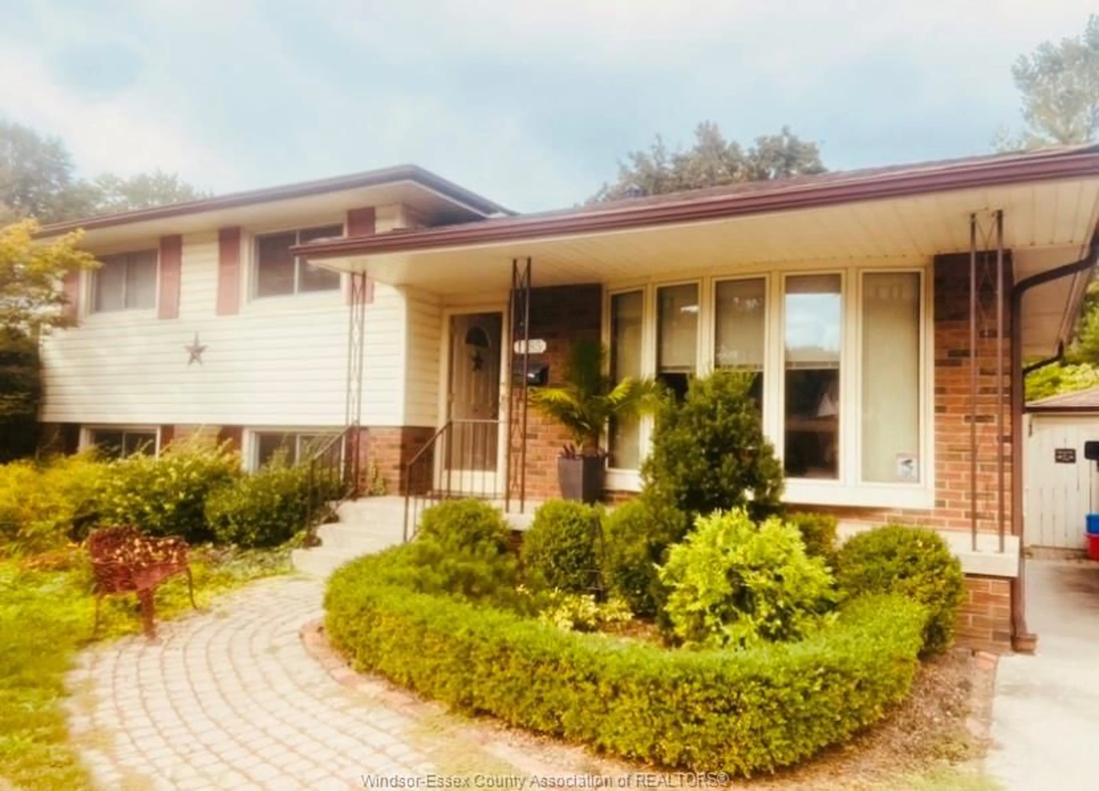 Home with brick exterior material, street for 1185 SUMACH, Windsor Ontario N8S 2S5