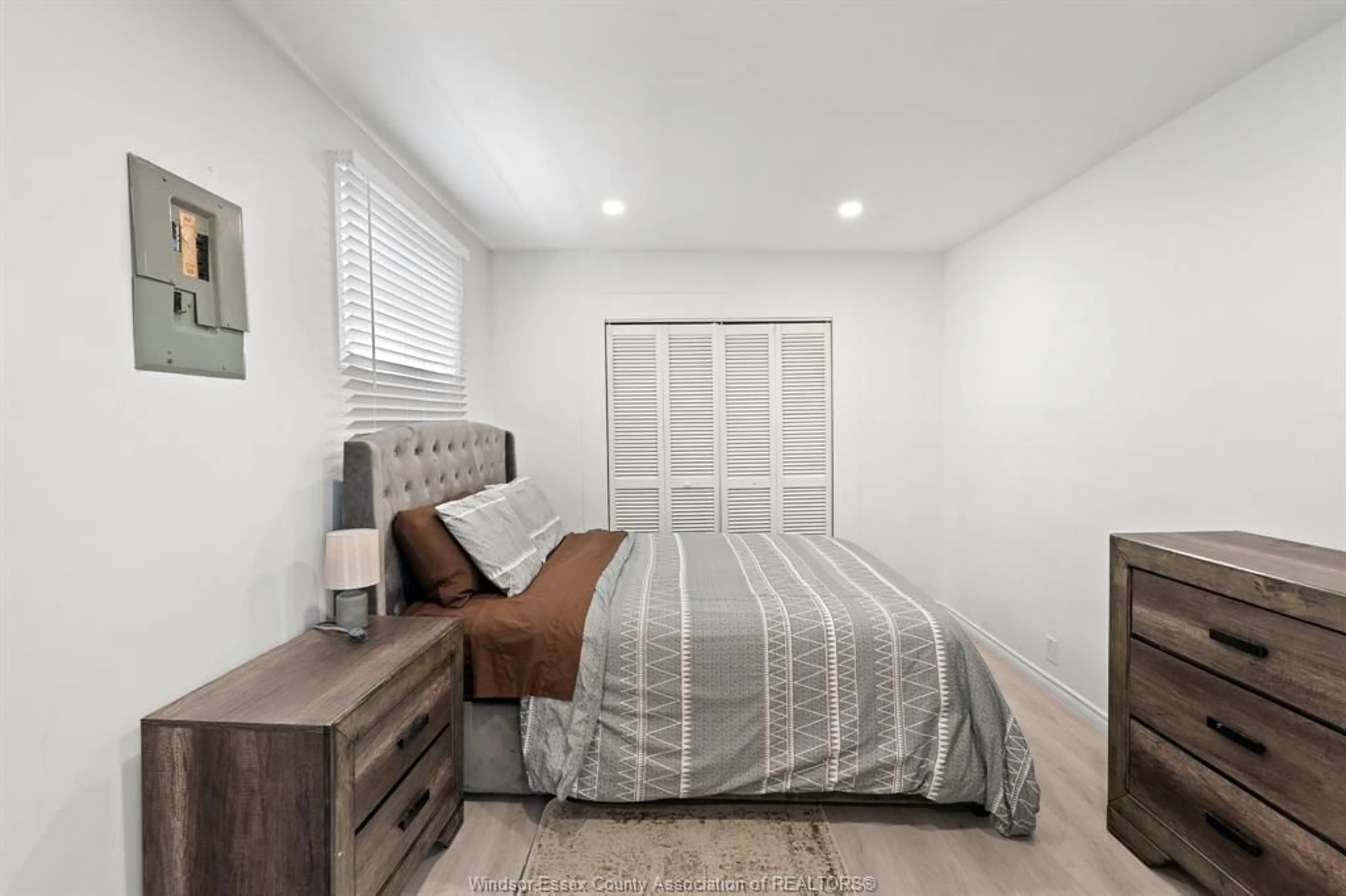 Bedroom with bed, unknown for 1655 FORD Blvd, Windsor Ontario N8T 2C9