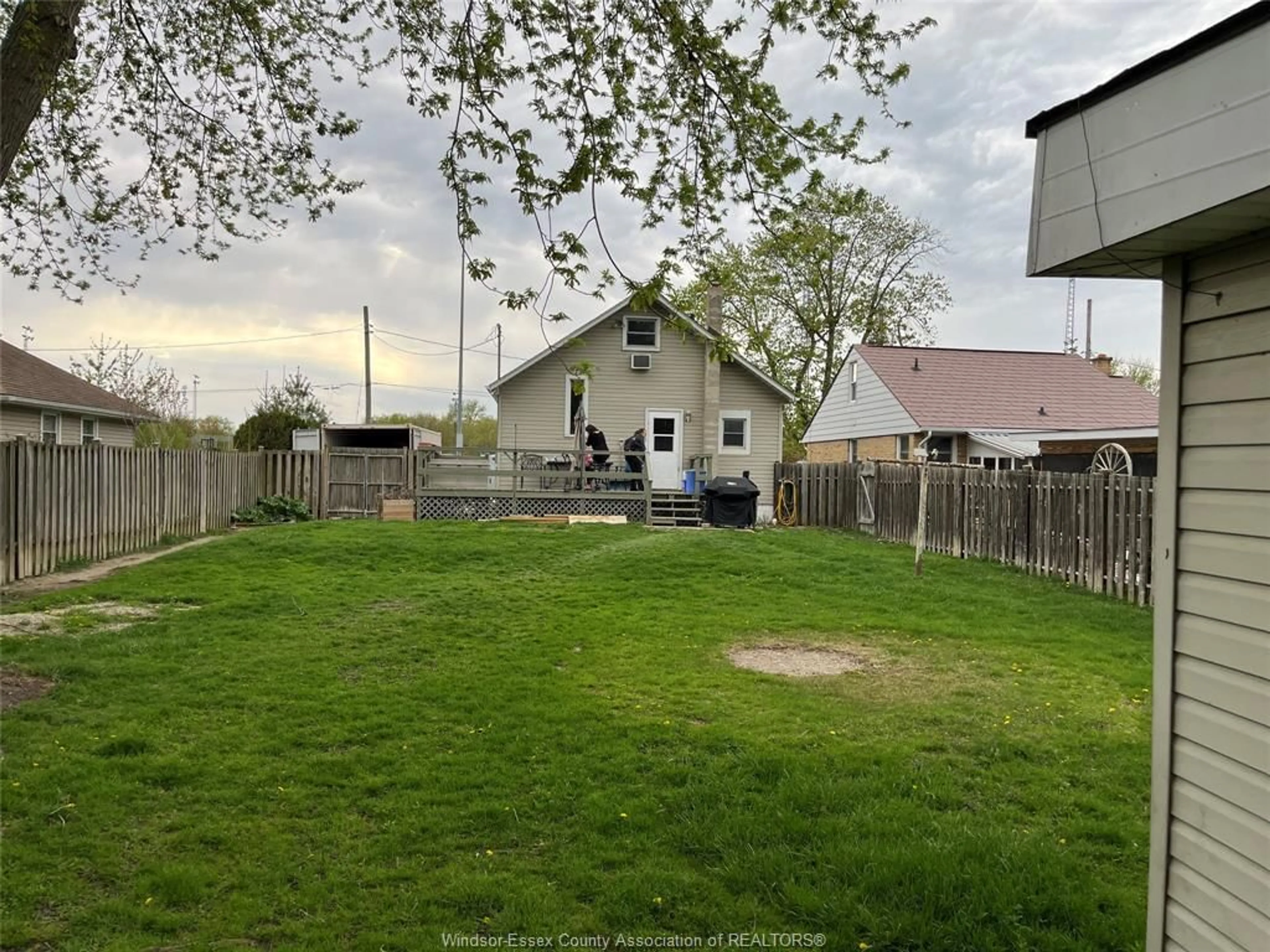 A pic from outside/outdoor area/front of a property/back of a property/a pic from drone, street for 259 CHISHOLM, Belle River Ontario N0R 1A0