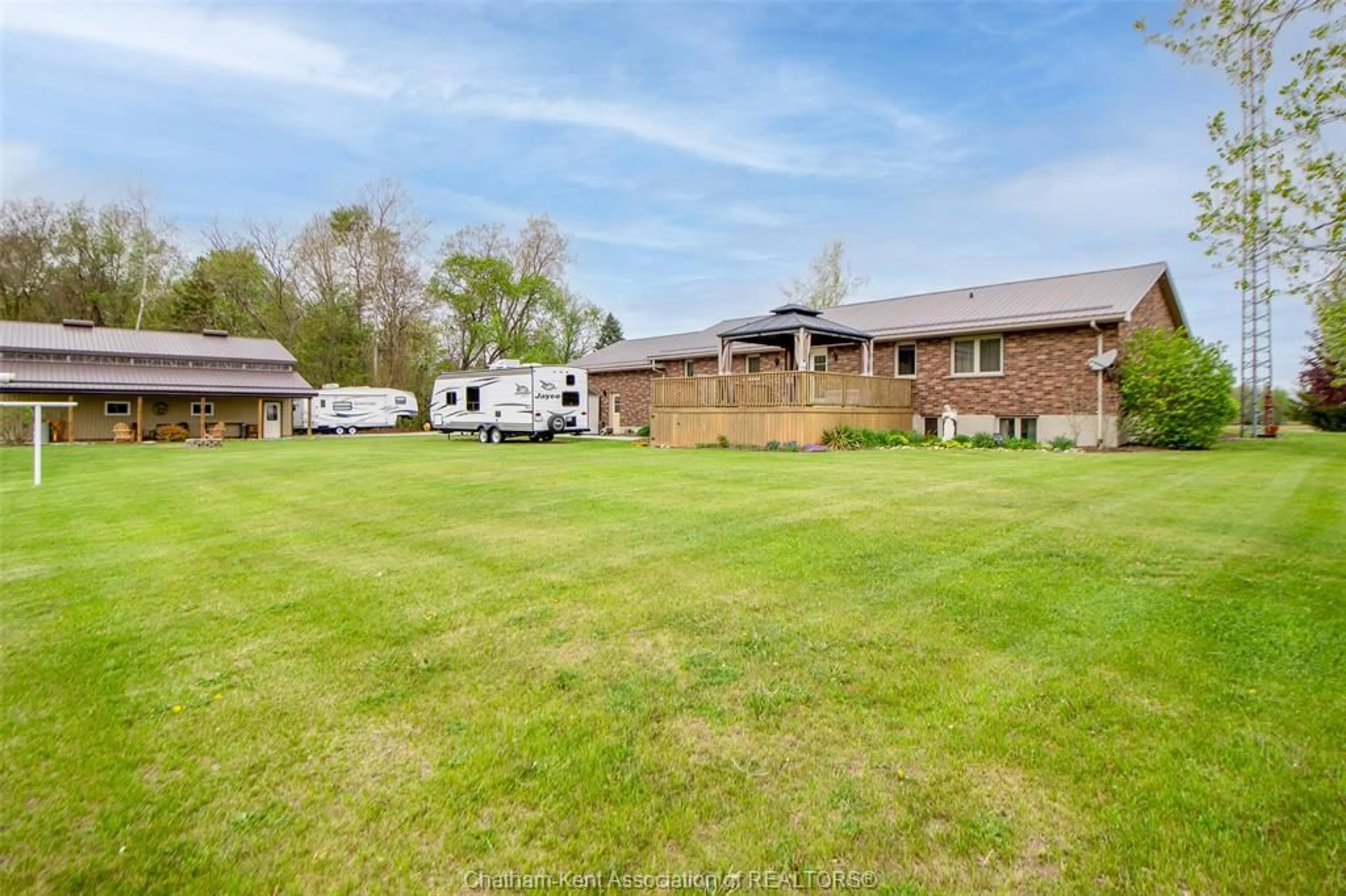 A pic from outside/outdoor area/front of a property/back of a property/a pic from drone, unknown for 14480 ZONE CENTRE Line, Bothwell Ontario N0P 1C0