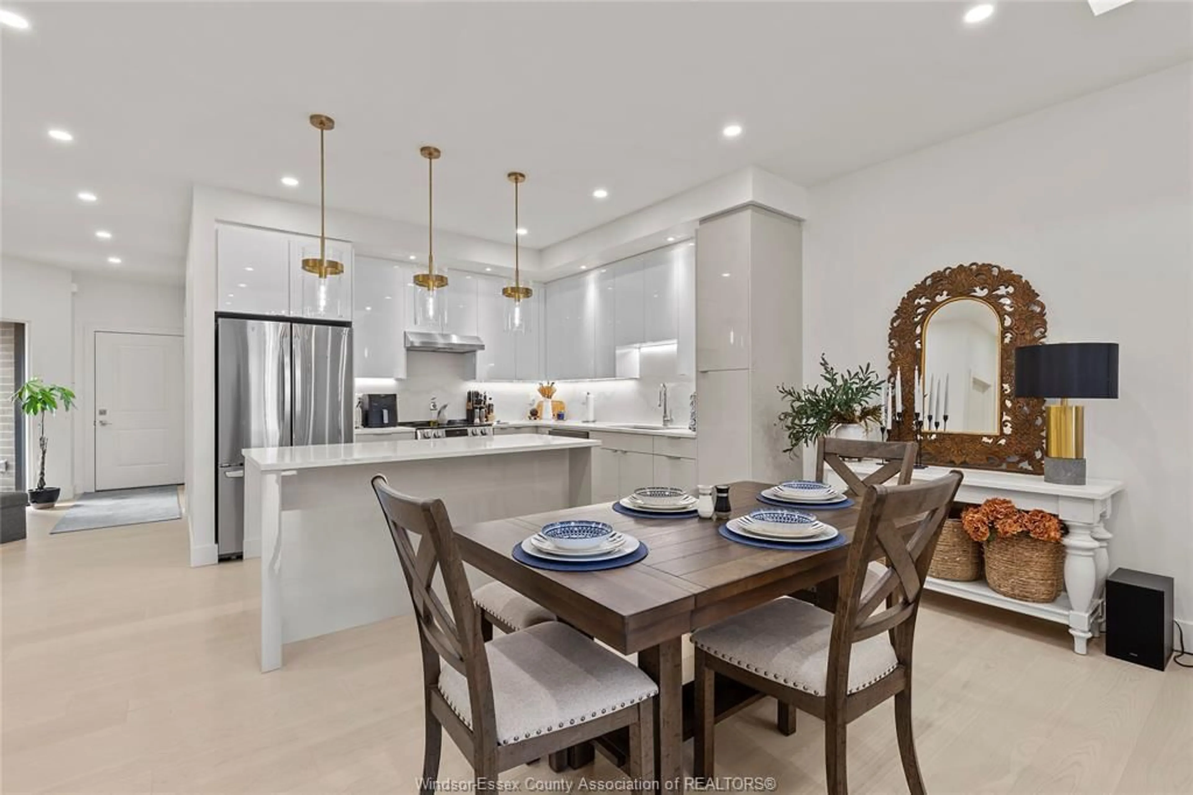 Open concept kitchen, ceramic/tile floor for 13 EAGLE St, Leamington Ontario N8H 0G4