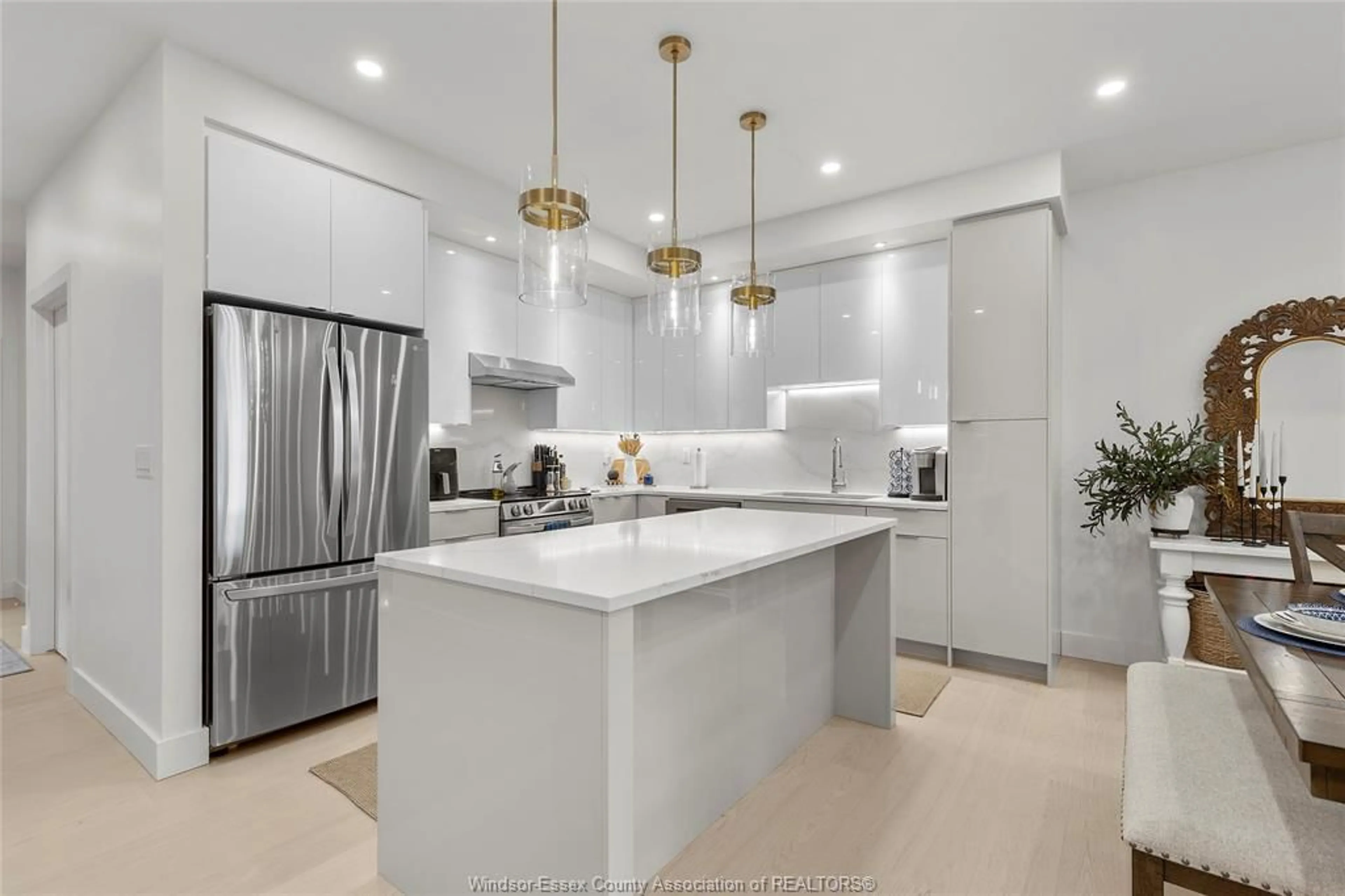 Contemporary kitchen, ceramic/tile floor for 13 EAGLE St, Leamington Ontario N8H 0G4