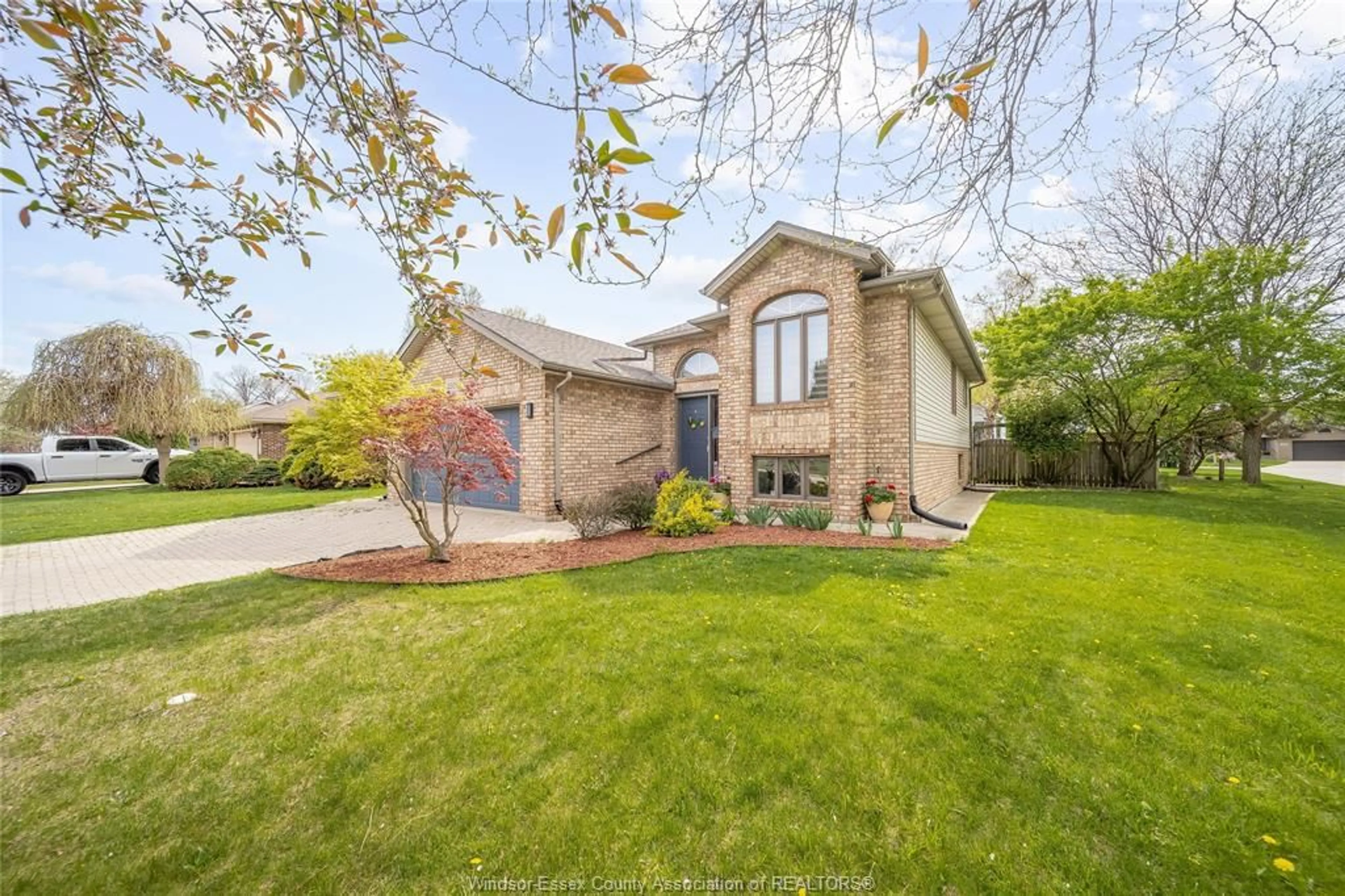 Home with brick exterior material, street for 2505 ST CLAIR Ave, Windsor Ontario N9E 4L9