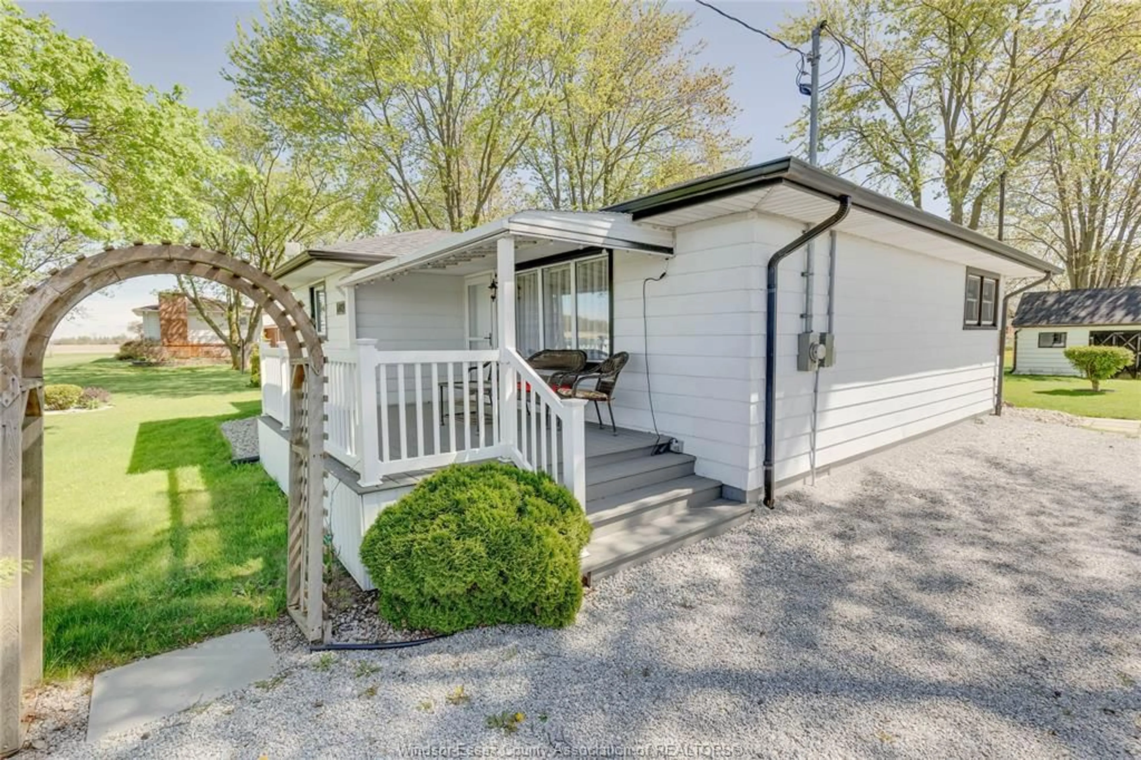 Unknown for 14039 WALKER Rd, Essex Ontario N8M 2X6