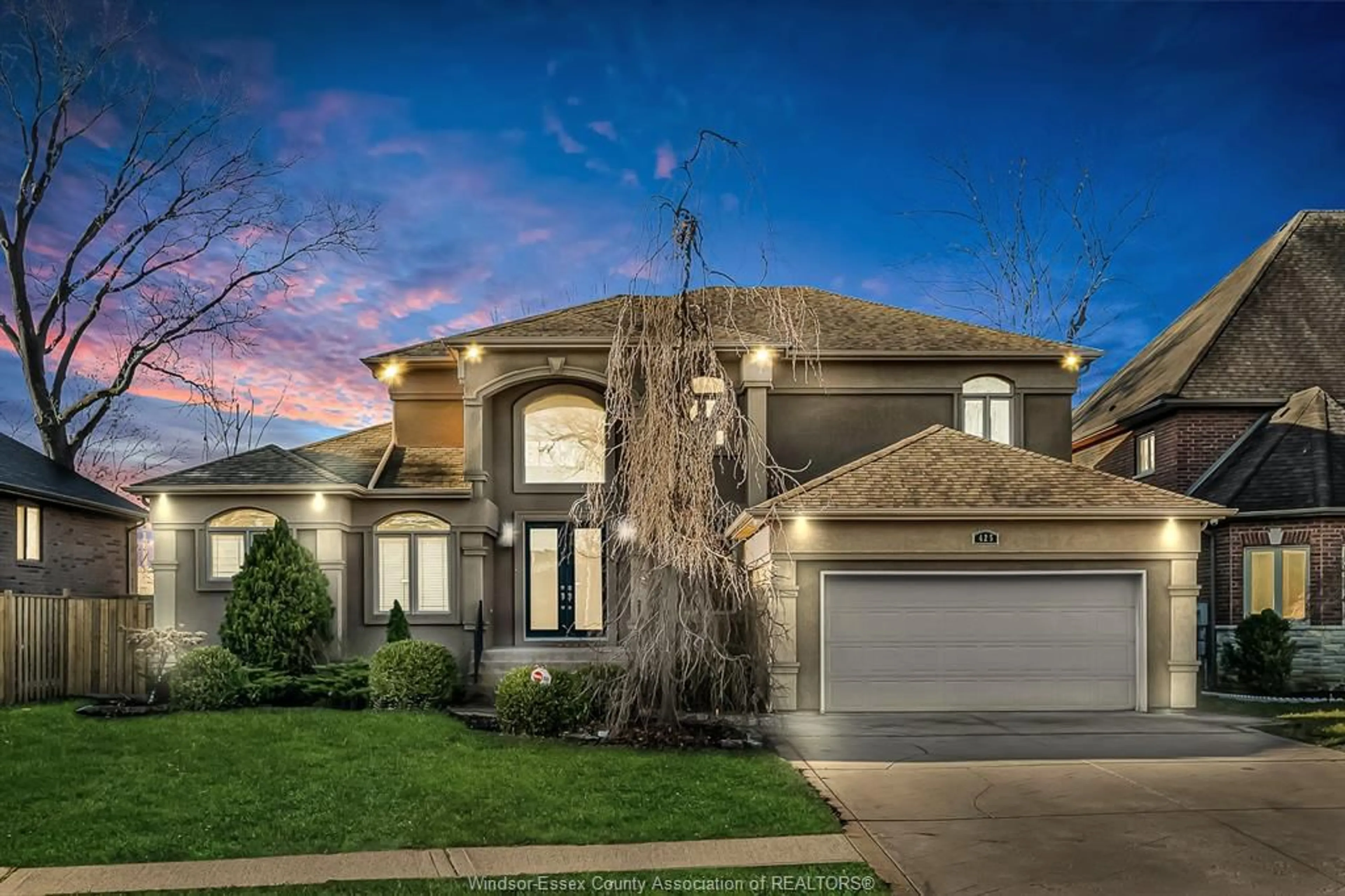 Home with brick exterior material, street for 425 COUNTRY CLUB Dr, Windsor Ontario N9G 3G9