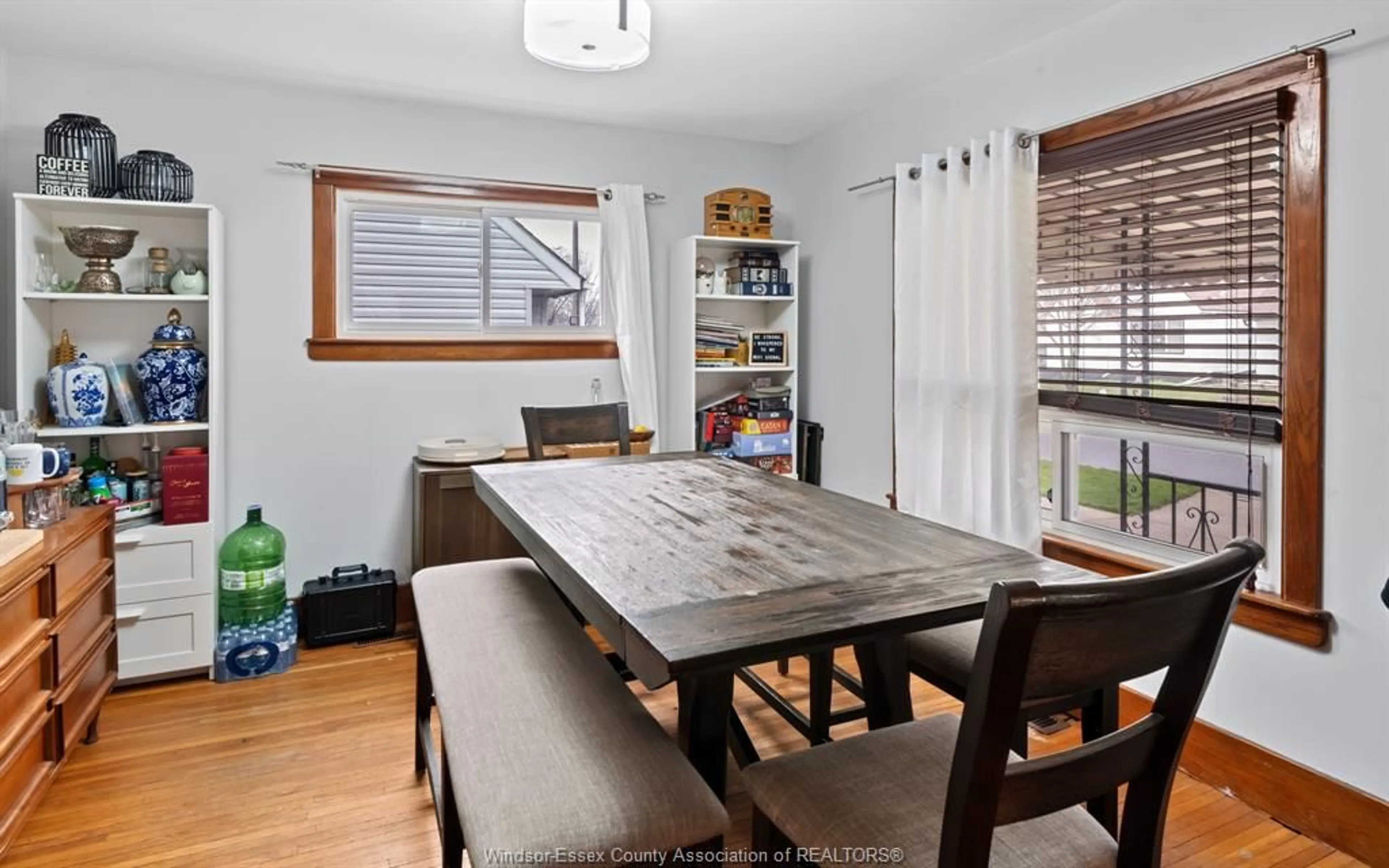 Dining room, wood/laminate floor for 1415 FRANCOIS, Windsor Ontario N8Y 4L5