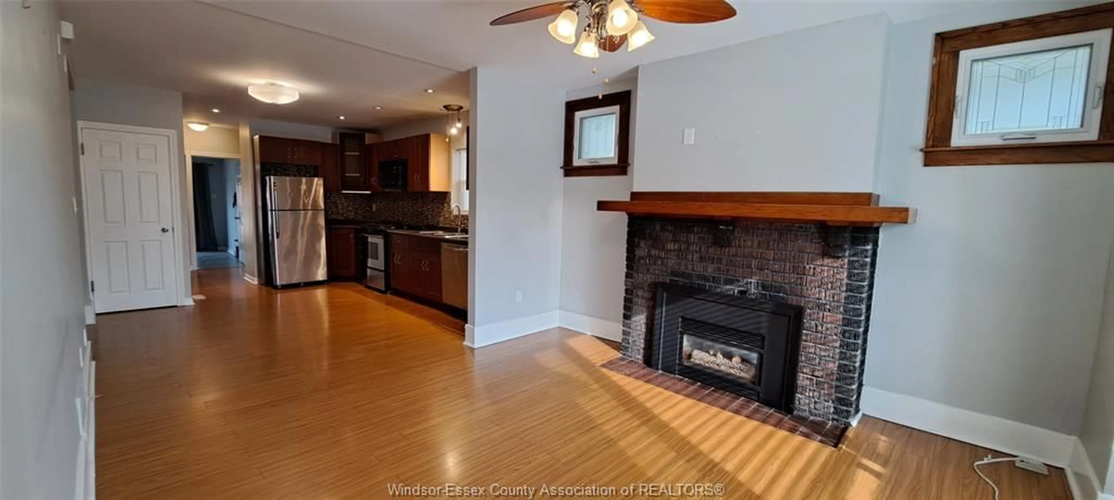 Unknown for 1120 CHURCH, Windsor Ontario N9A 4V4