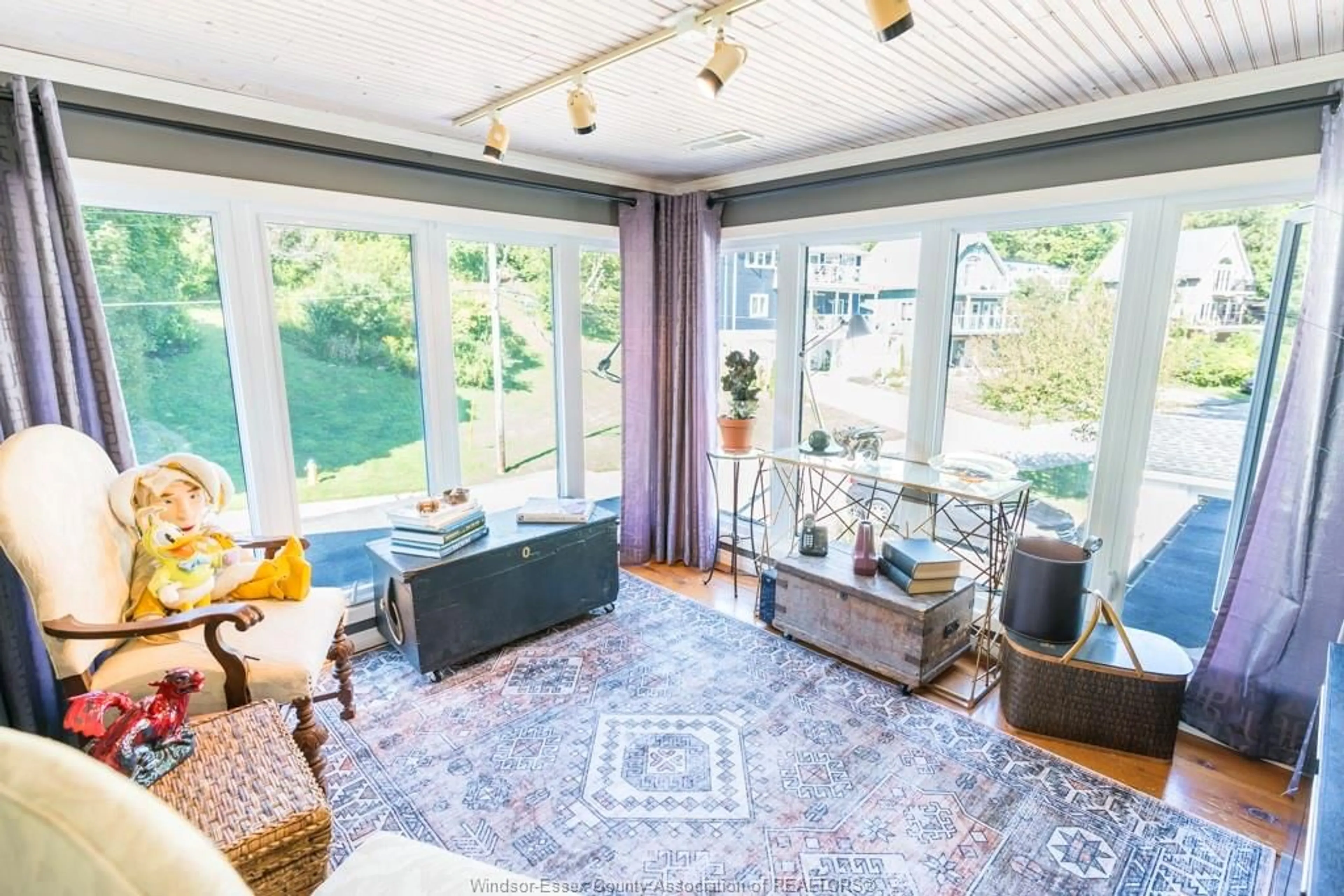 Living room with furniture, unknown for 174 HARRISON Pl, Port Stanley Ontario N5L 1A1