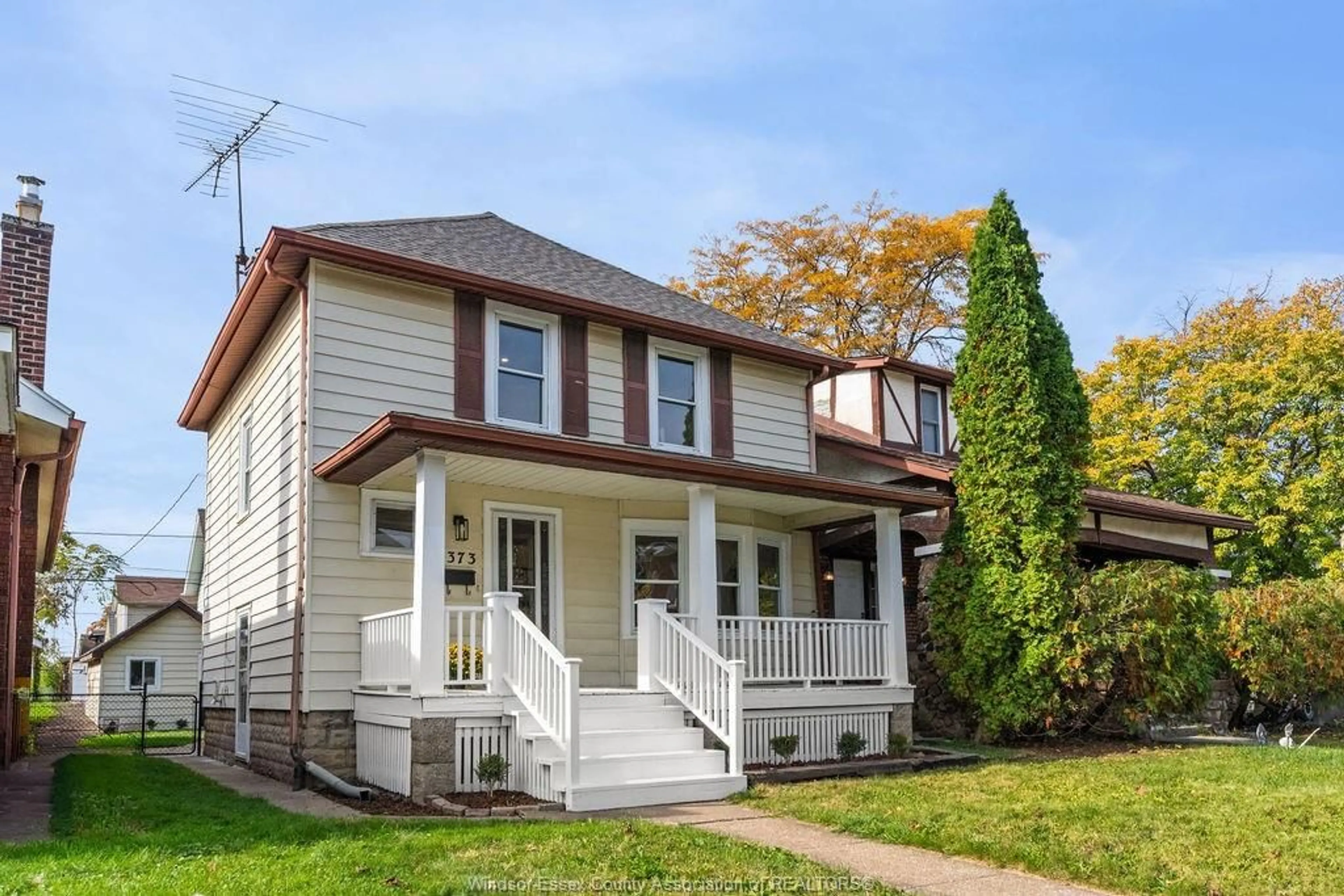 Home with vinyl exterior material, street for 1373 DOUGALL AVE, Windsor Ontario N8X 1R6