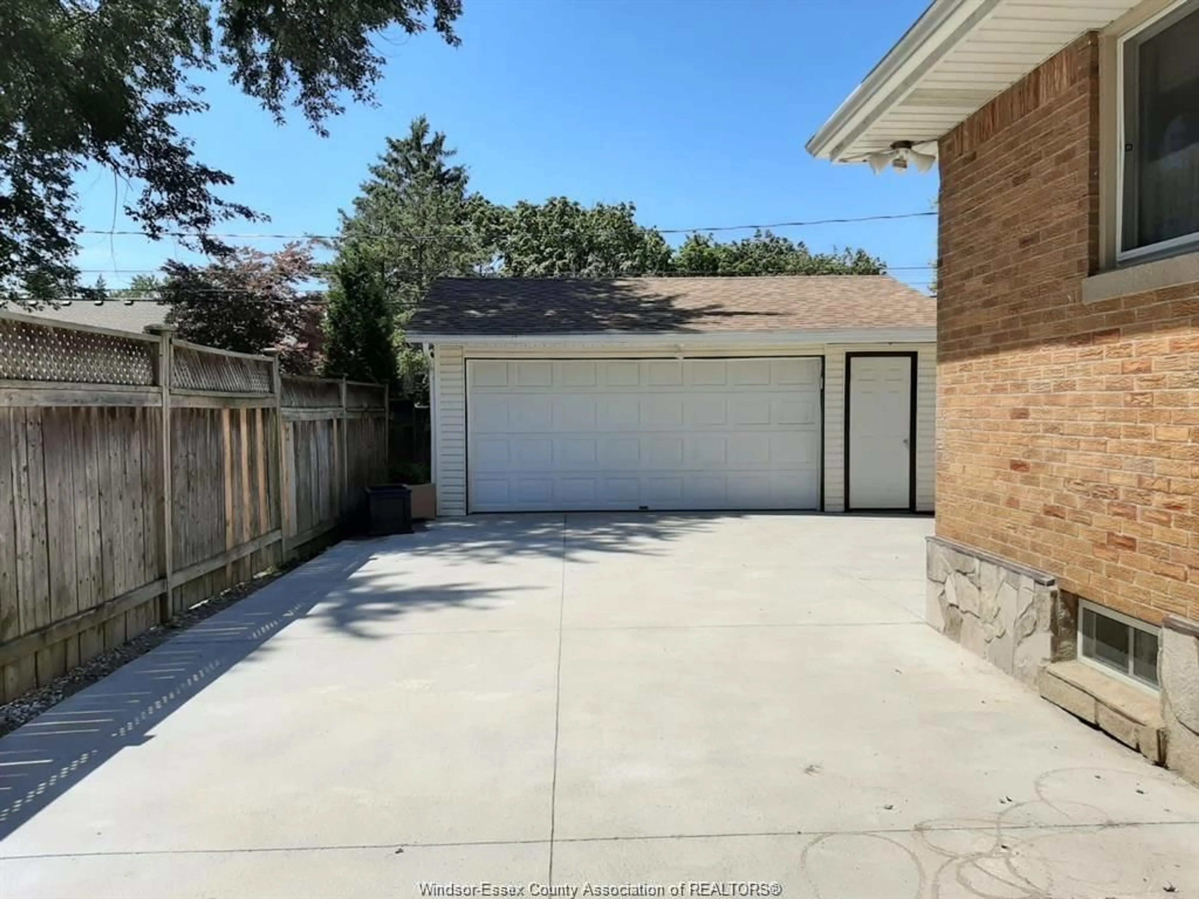 Unknown for 3633 McKay Ave, Windsor Ontario N9E 2S3