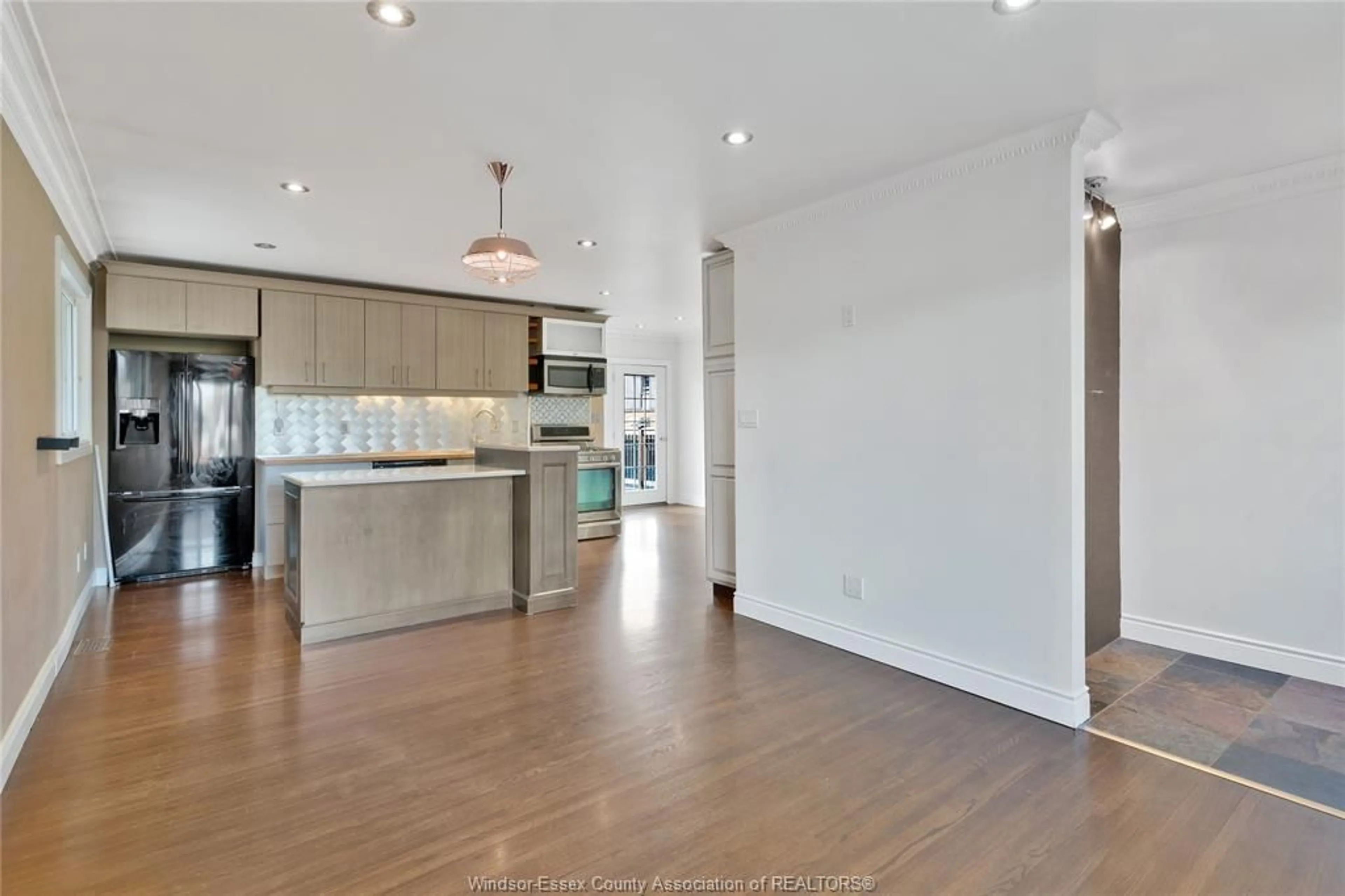 Open concept kitchen, unknown for 3633 McKay Ave, Windsor Ontario N9E 2S3