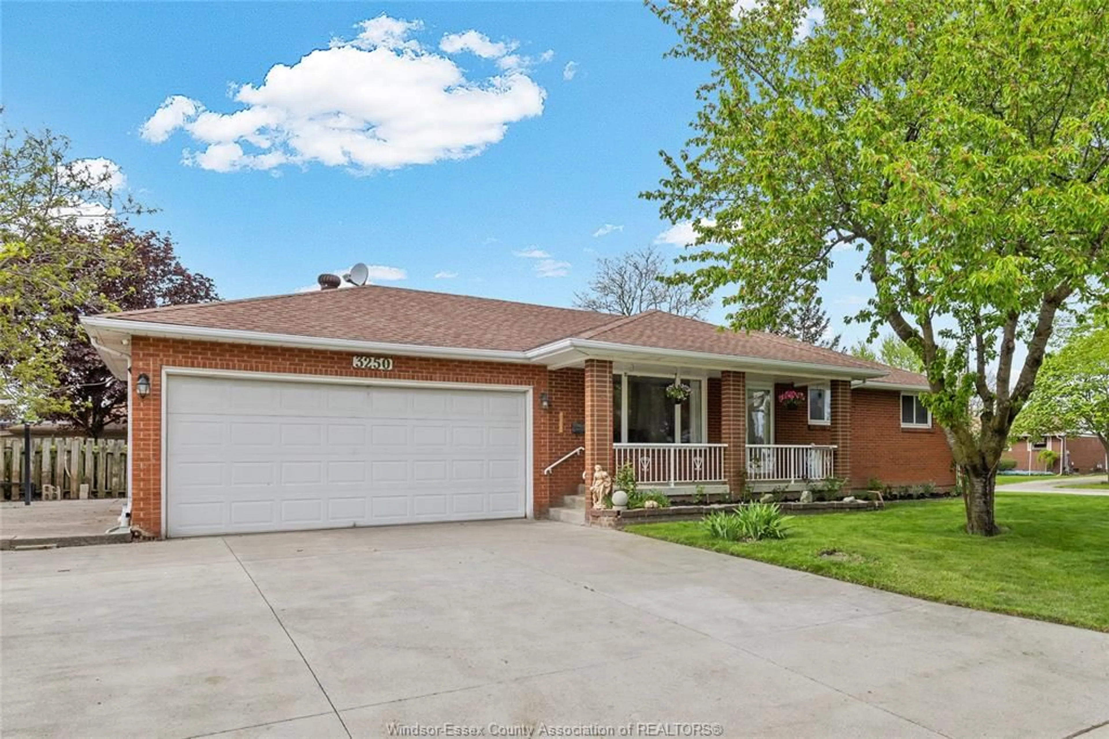 Home with brick exterior material, street for 3250 WACHNA, Windsor Ontario N8T 2A1