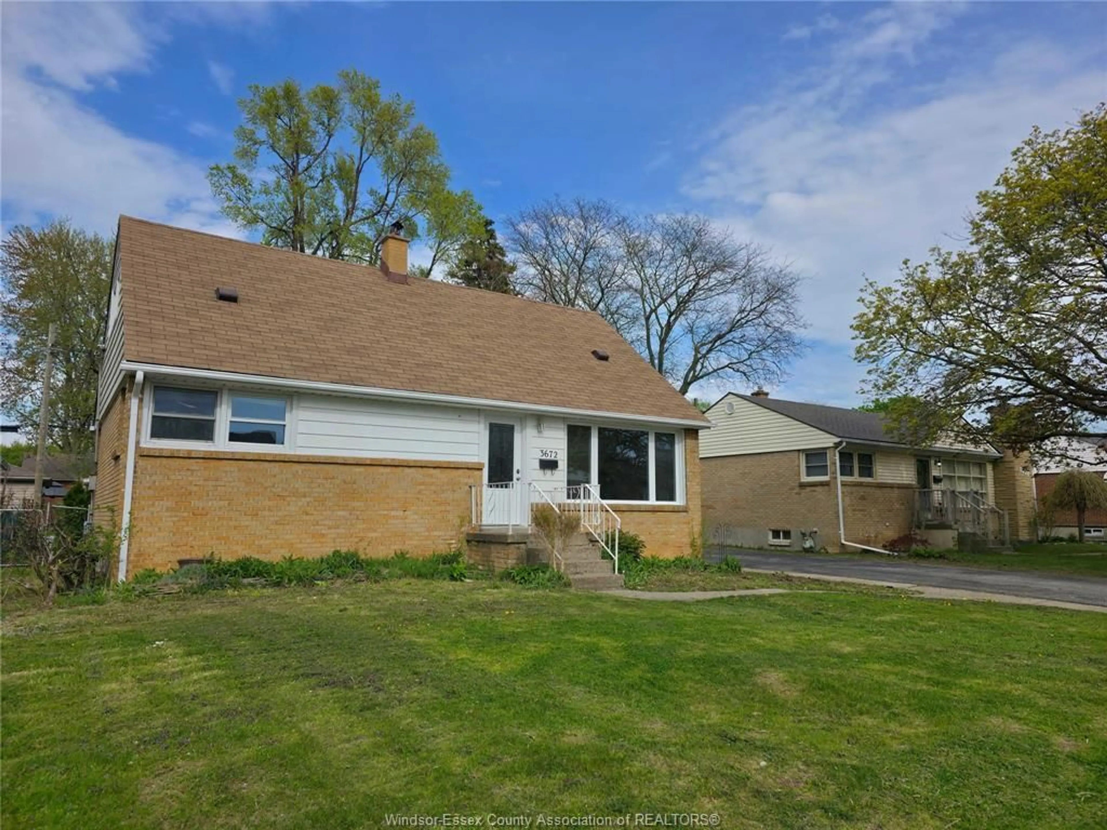 Unknown for 3672 MORRIS Dr, Windsor Ontario N9E 2K7