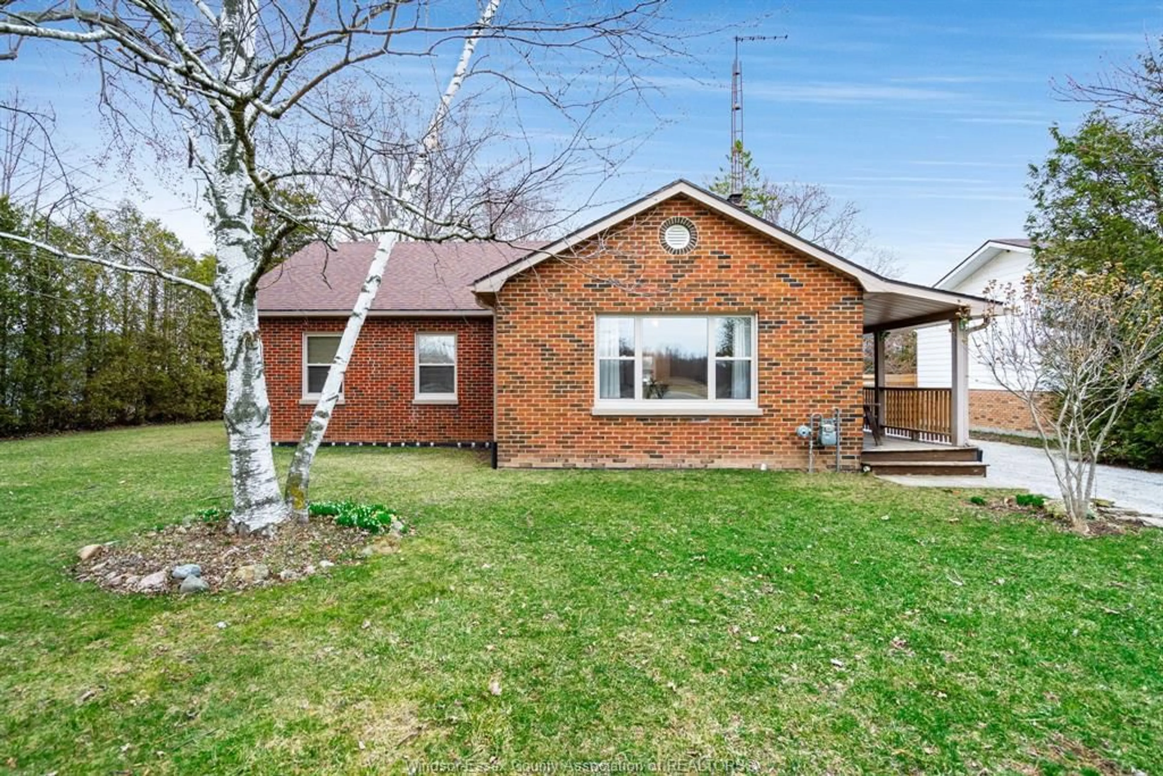 Home with brick exterior material, unknown for 21259 Klondyke Rd, Wheatley Ontario N0P 2P0