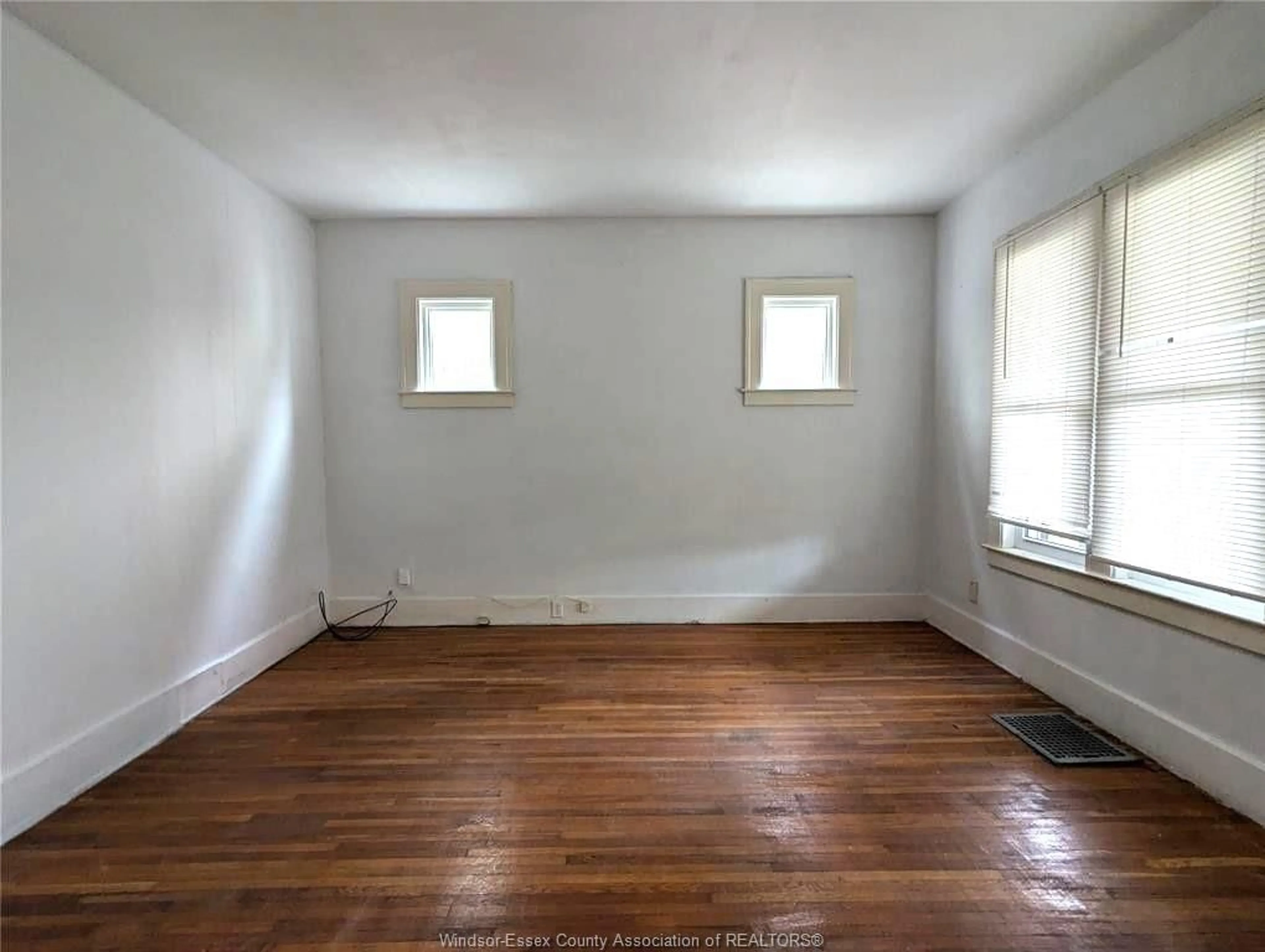 A pic of a room for 720 PARTINGTON Ave, Windsor Ontario N9B 2N7