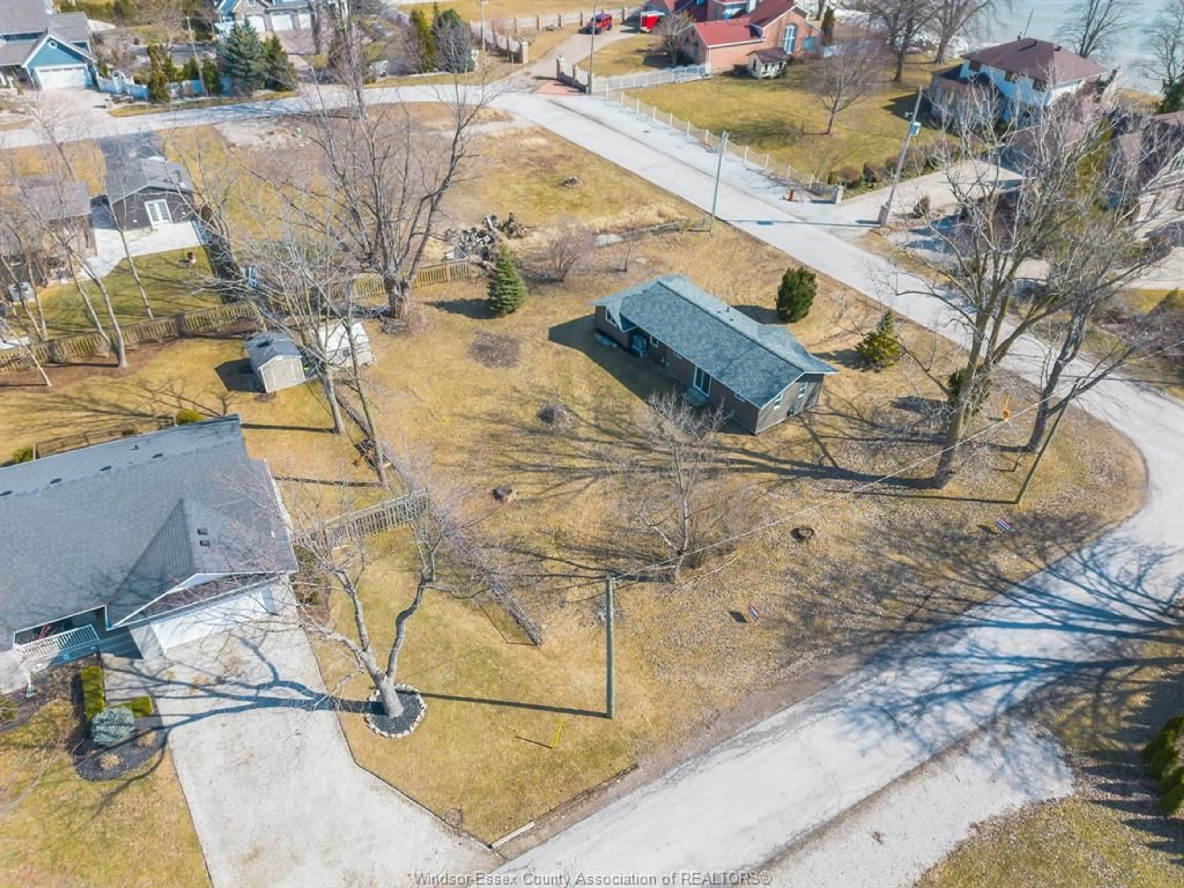 A pic from outside/outdoor area/front of a property/back of a property/a pic from drone, street for V/L STADDON, Kingsville Ontario N9Y 3X3
