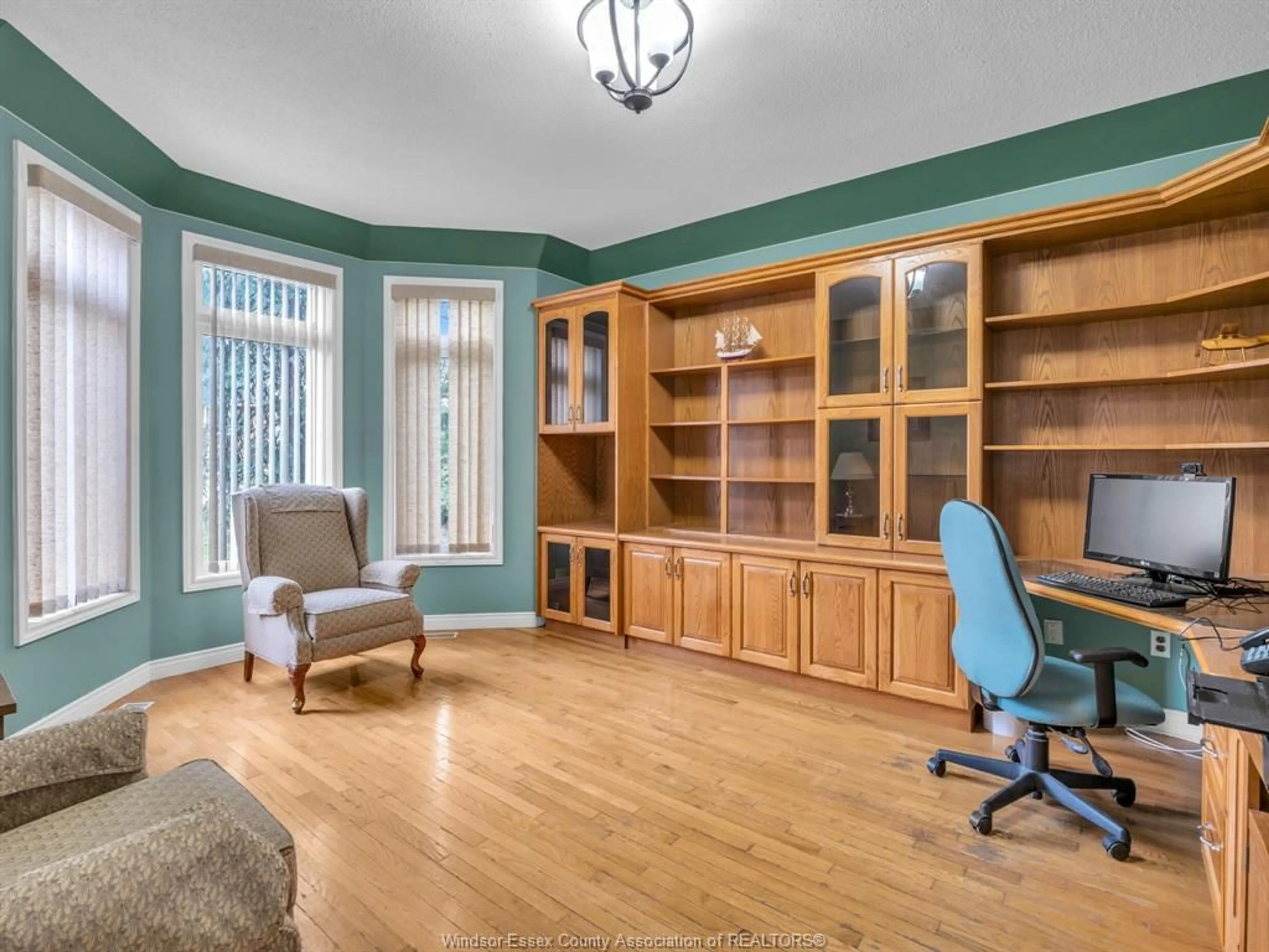 Living room with furniture, wood/laminate floor for 351 FRANK Ave, Windsor Ontario N8S 3N9