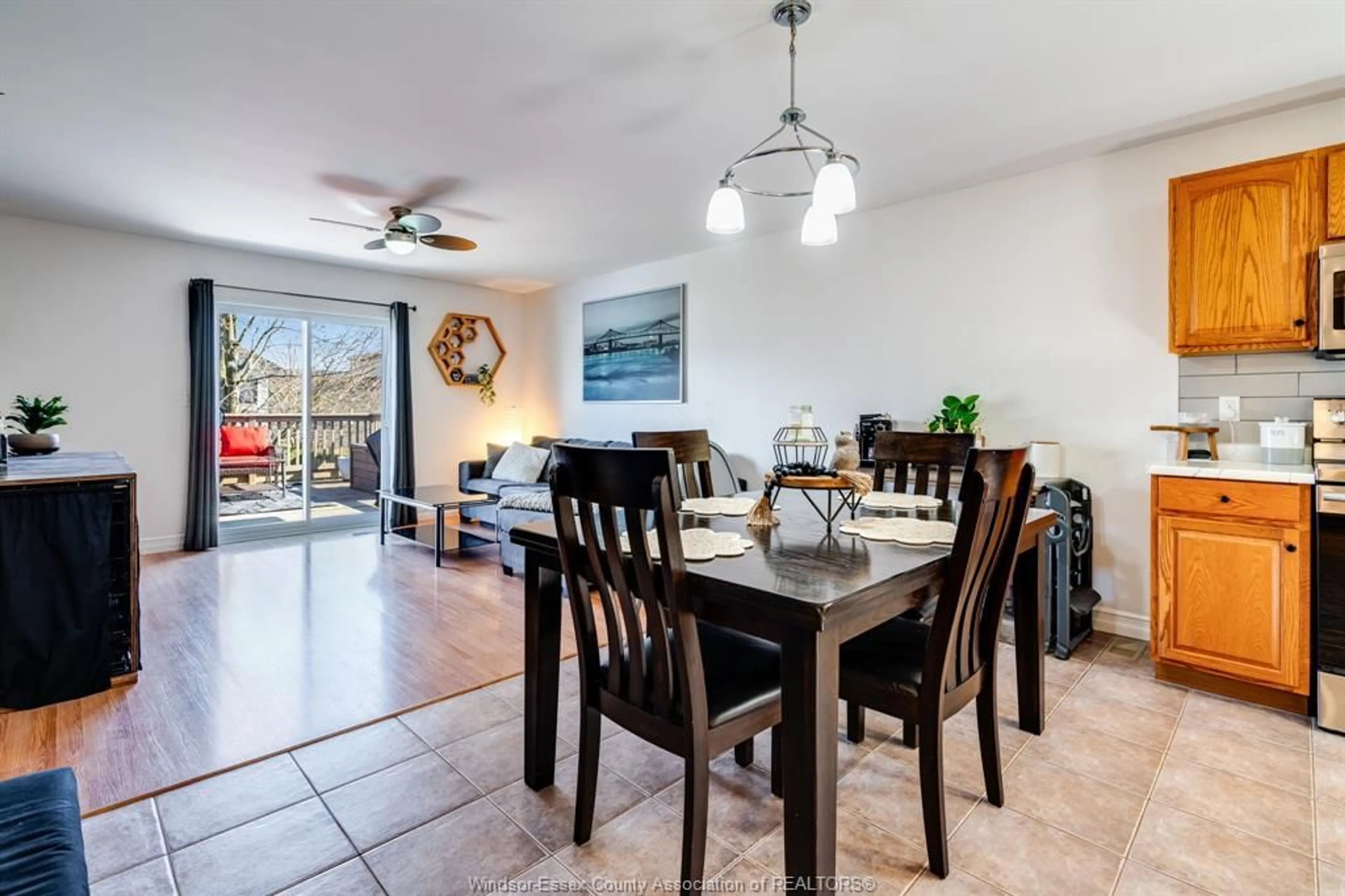Dining room, unknown for 92 Manning Dr, Chatham Ontario N7M 0A6
