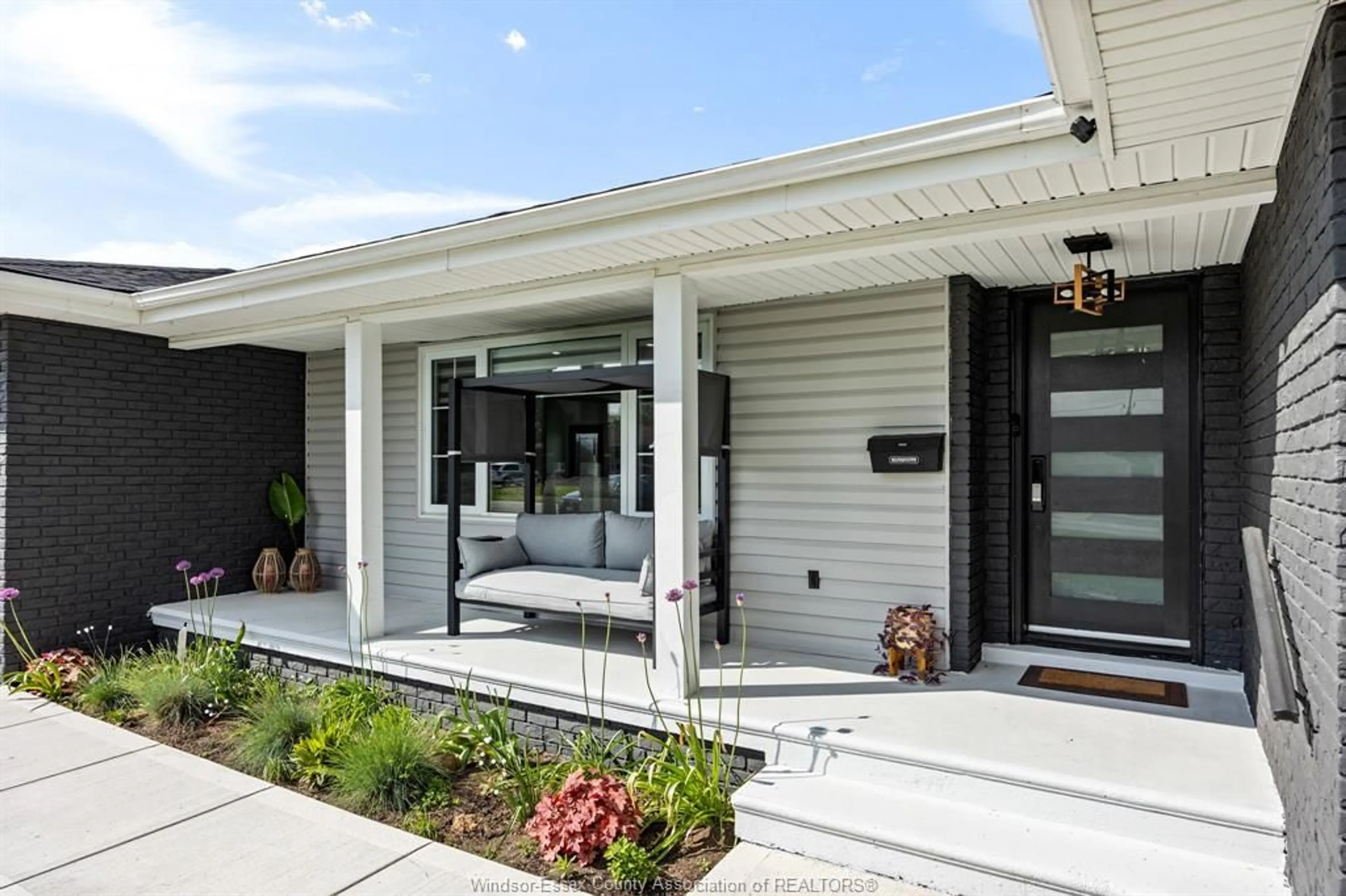 Home with vinyl exterior material, street for 495 VICTORY St, LaSalle Ontario N9J 1V8