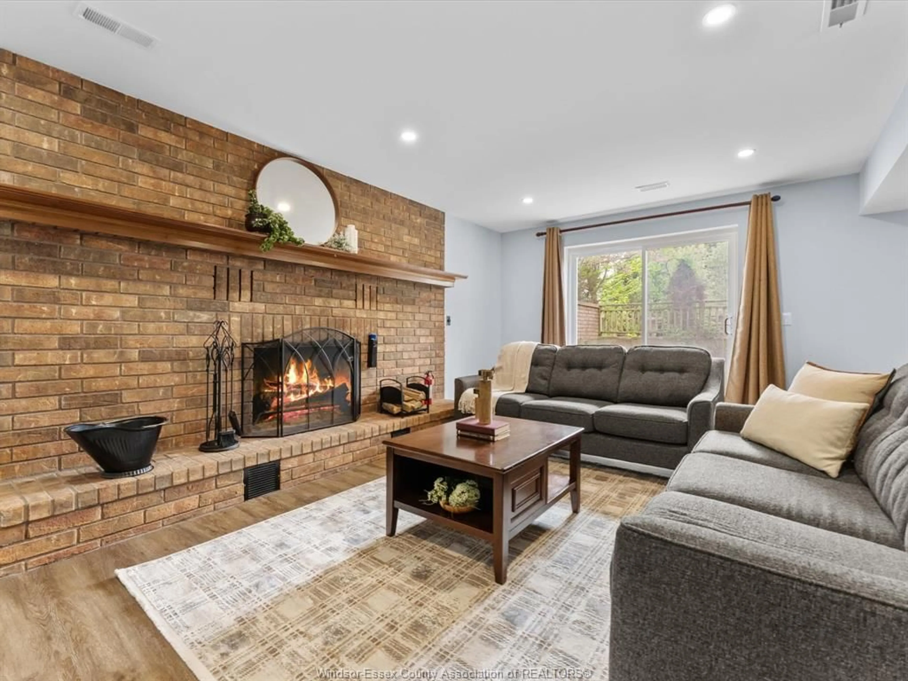 Living room with furniture, unknown for 13349 ST. THOMAS, Tecumseh Ontario N8N 3K6