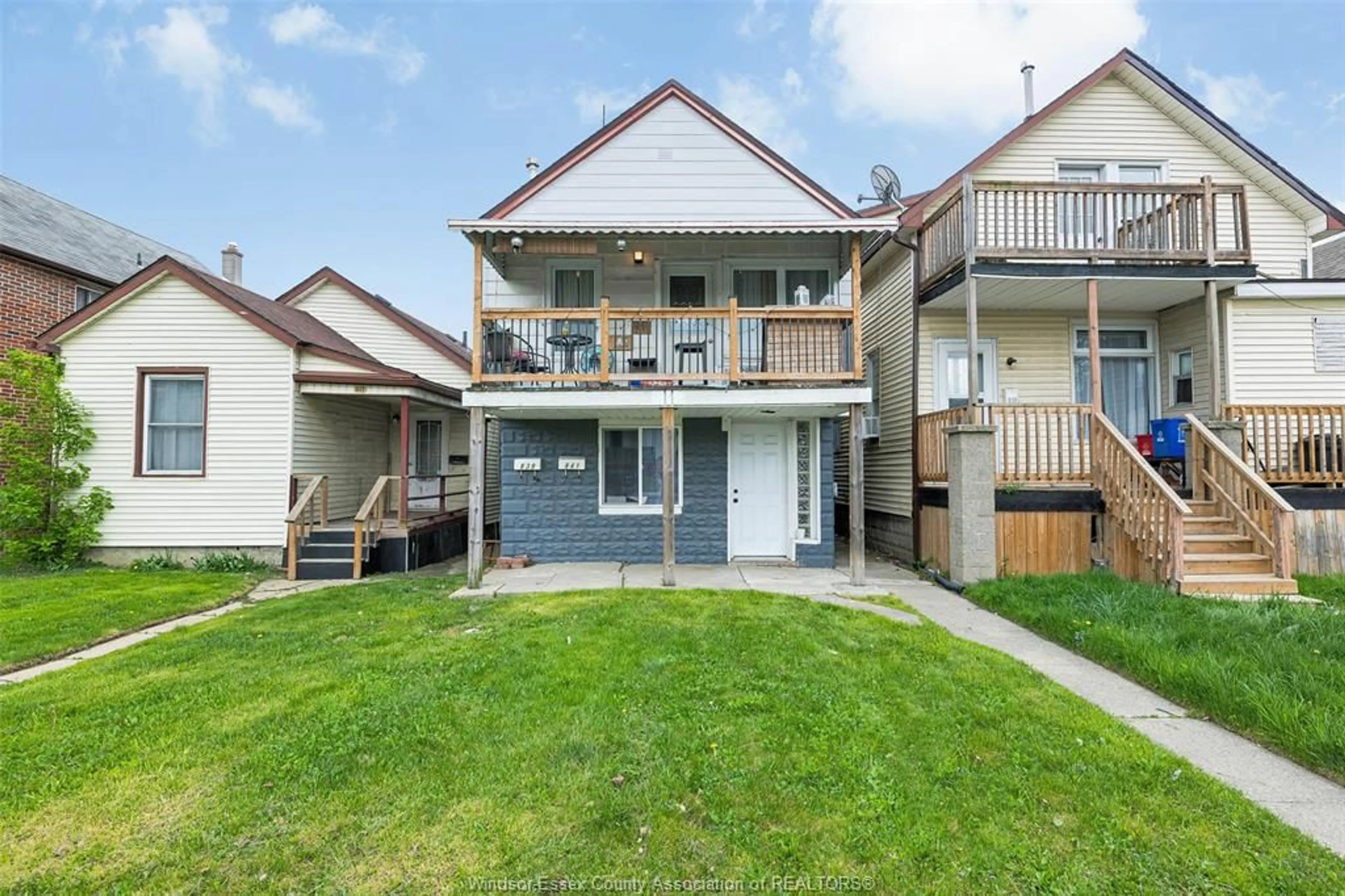 Home with vinyl exterior material, street for 839-841 LANGLOIS, Windsor Ontario N9A 2G9
