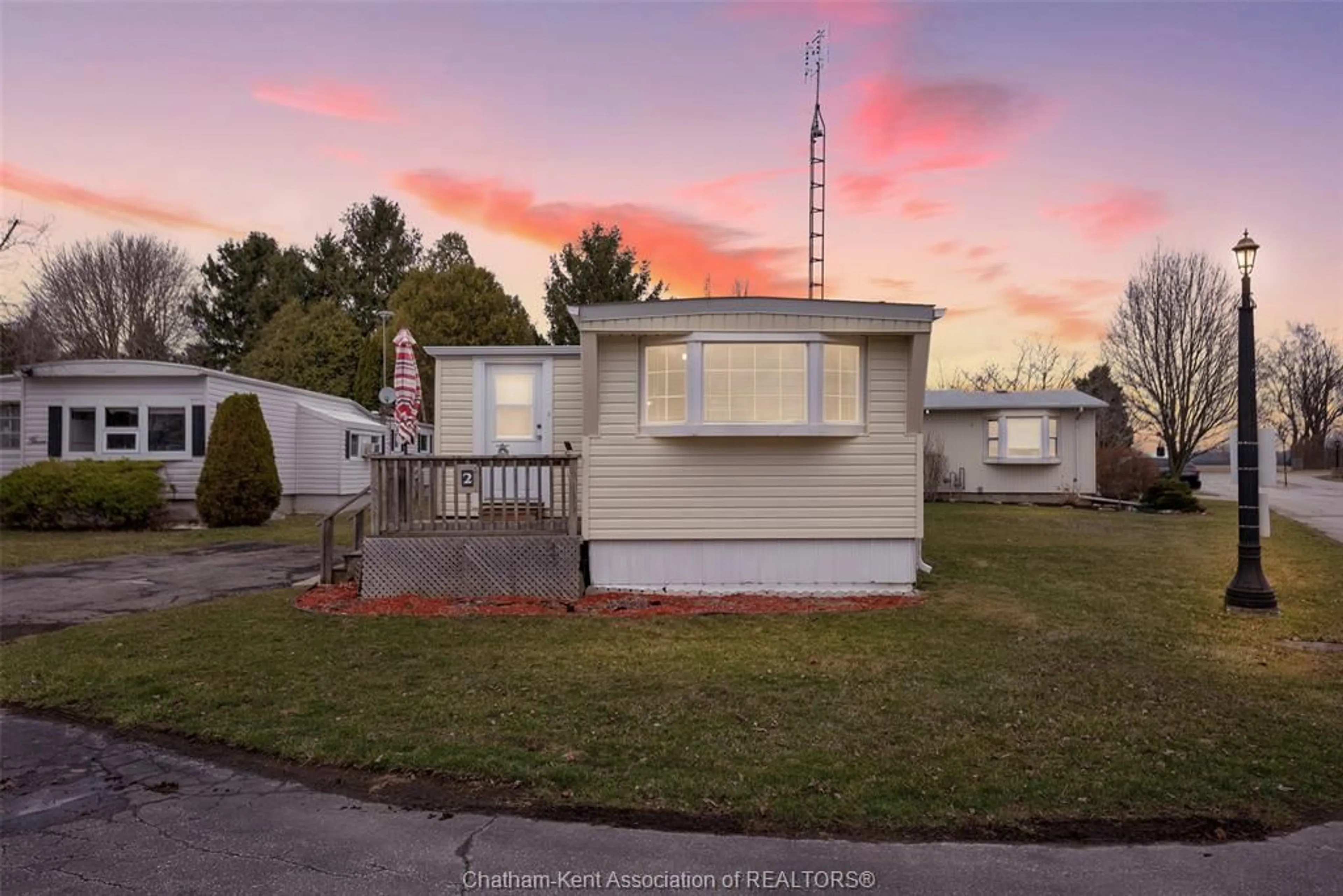 Unknown for 22220 CHARING CROSS Rd #2, Chatham Ontario N7M 5V8