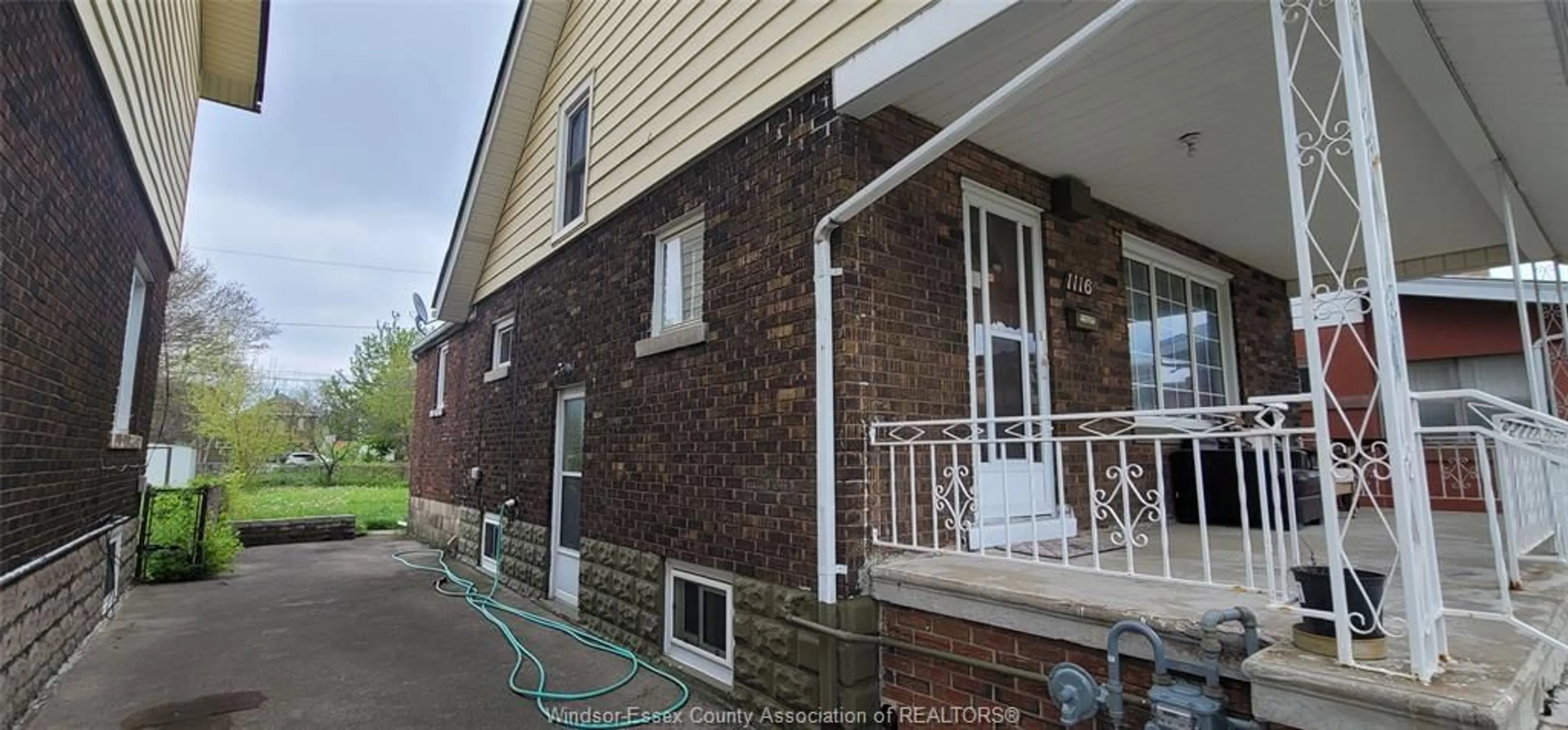 Home with brick exterior material, street for 1116 PARENT, Windsor Ontario N9A 2E5
