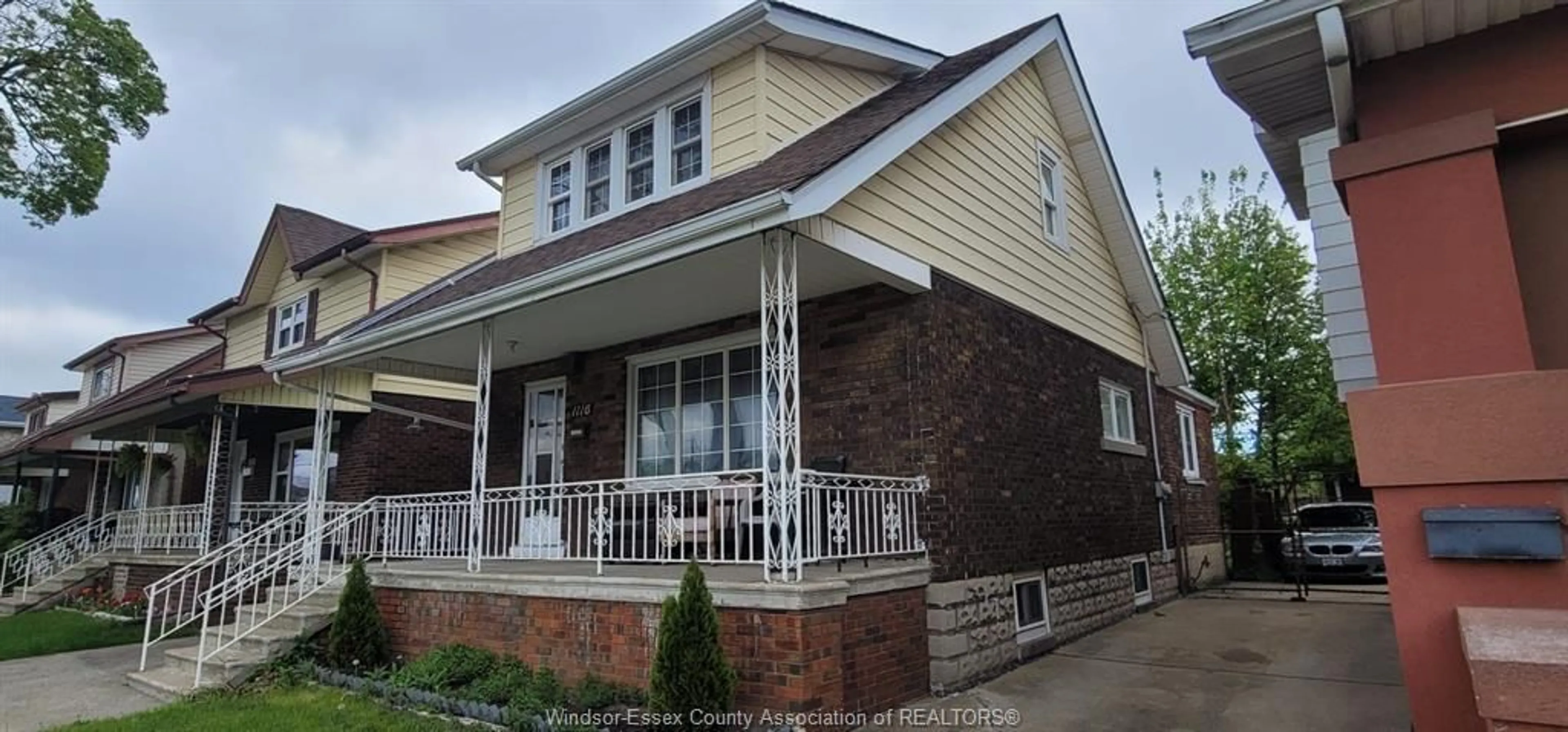 Home with brick exterior material, street for 1116 PARENT, Windsor Ontario N9A 2E5