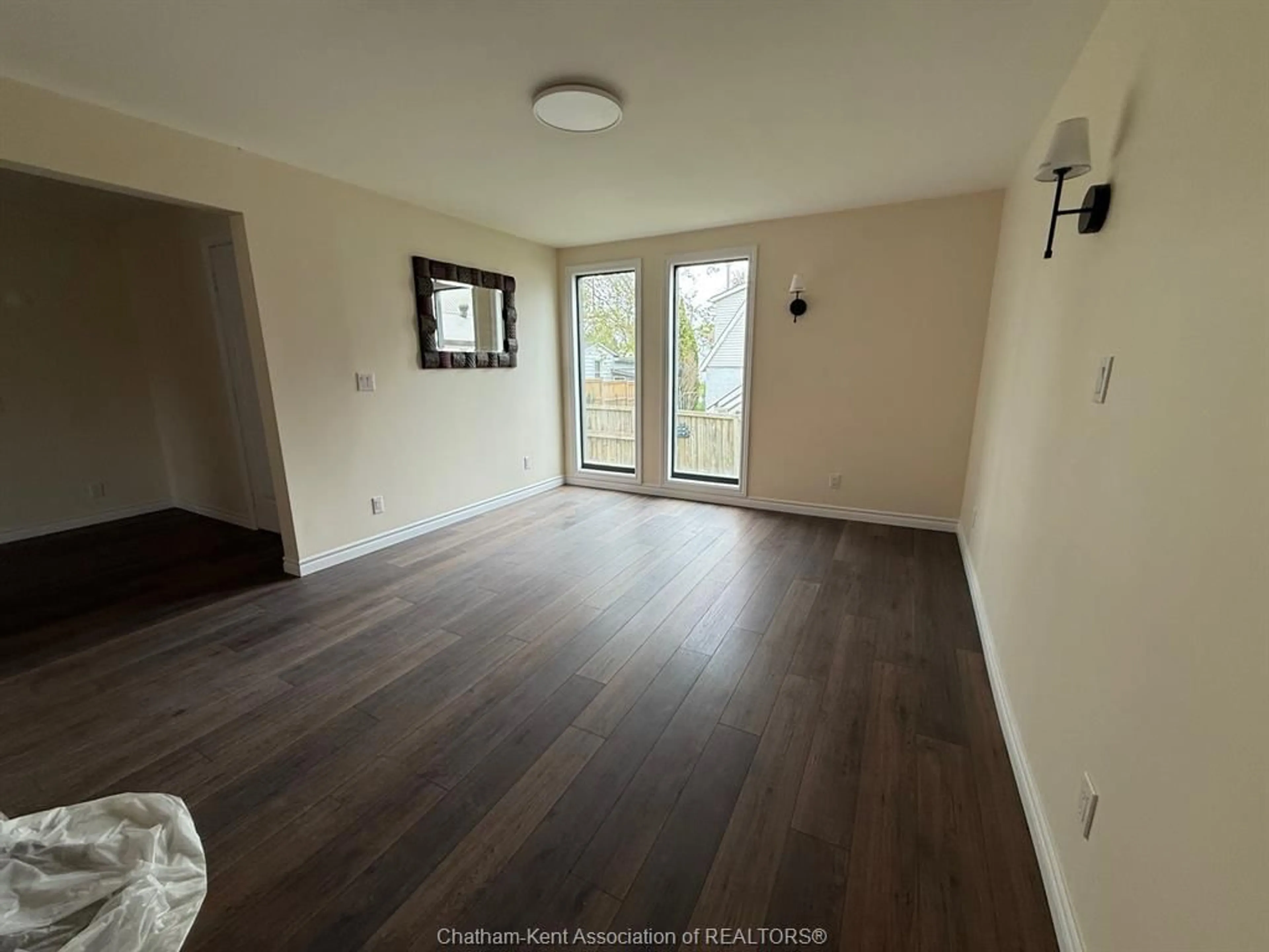 A pic of a room for 648 Wallace St, Wallaceburg Ontario N8A 1K5