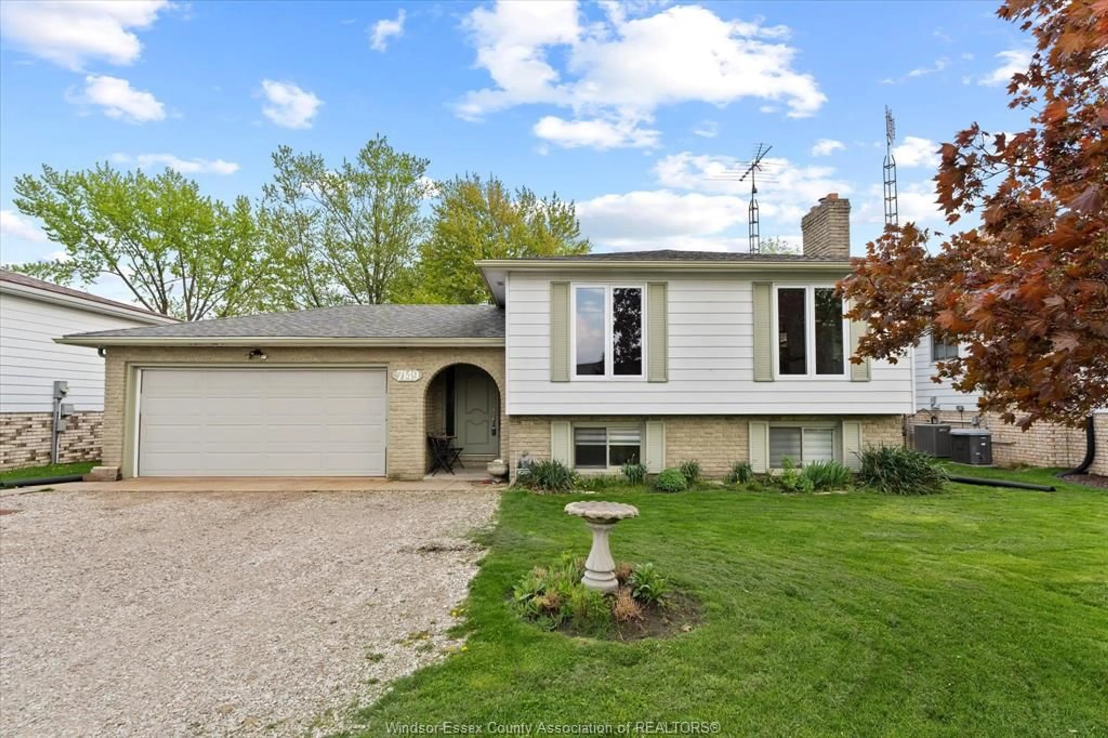 Home with vinyl exterior material, street for 7149 WILLIAM STREET, Lakeshore Ontario N0P 1J0