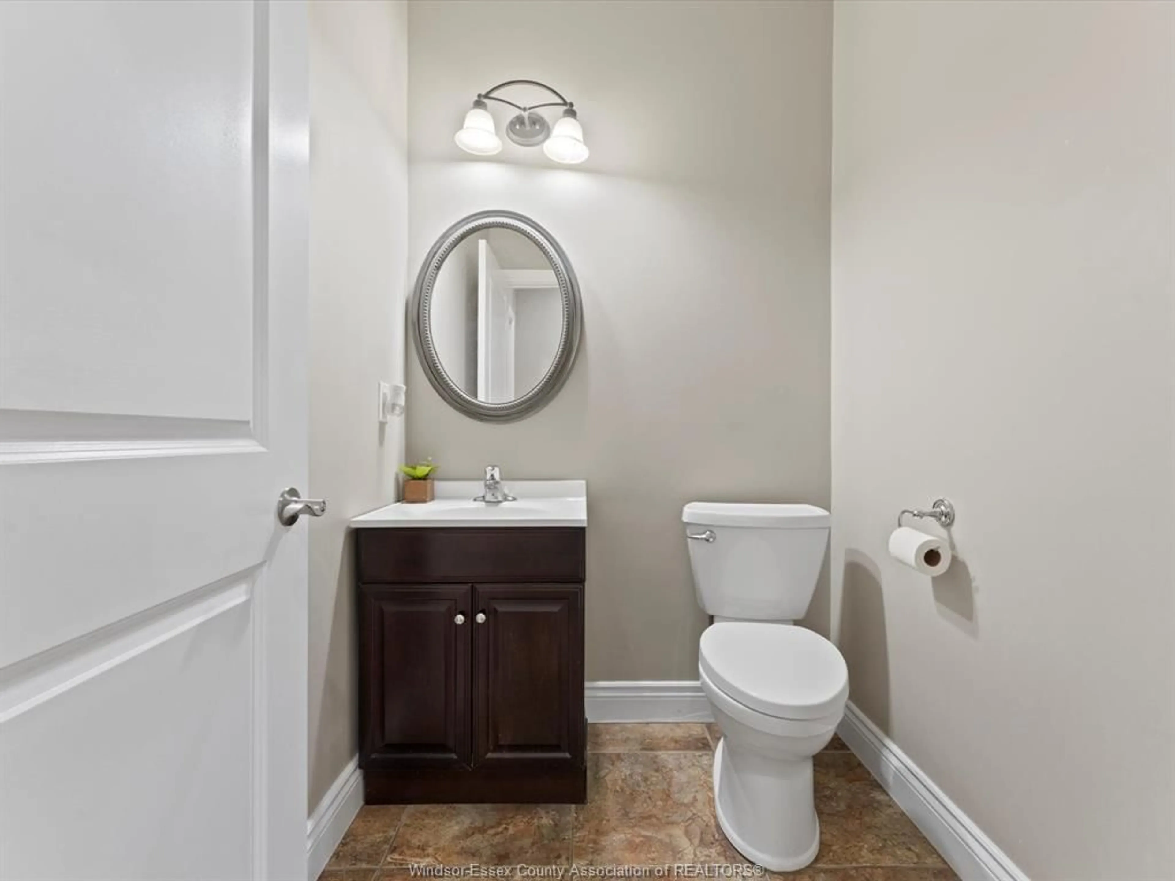 Standard bathroom, ceramic/tile floor for 1274 Deer Run Trail, Lakeshore Ontario N0R 1A0