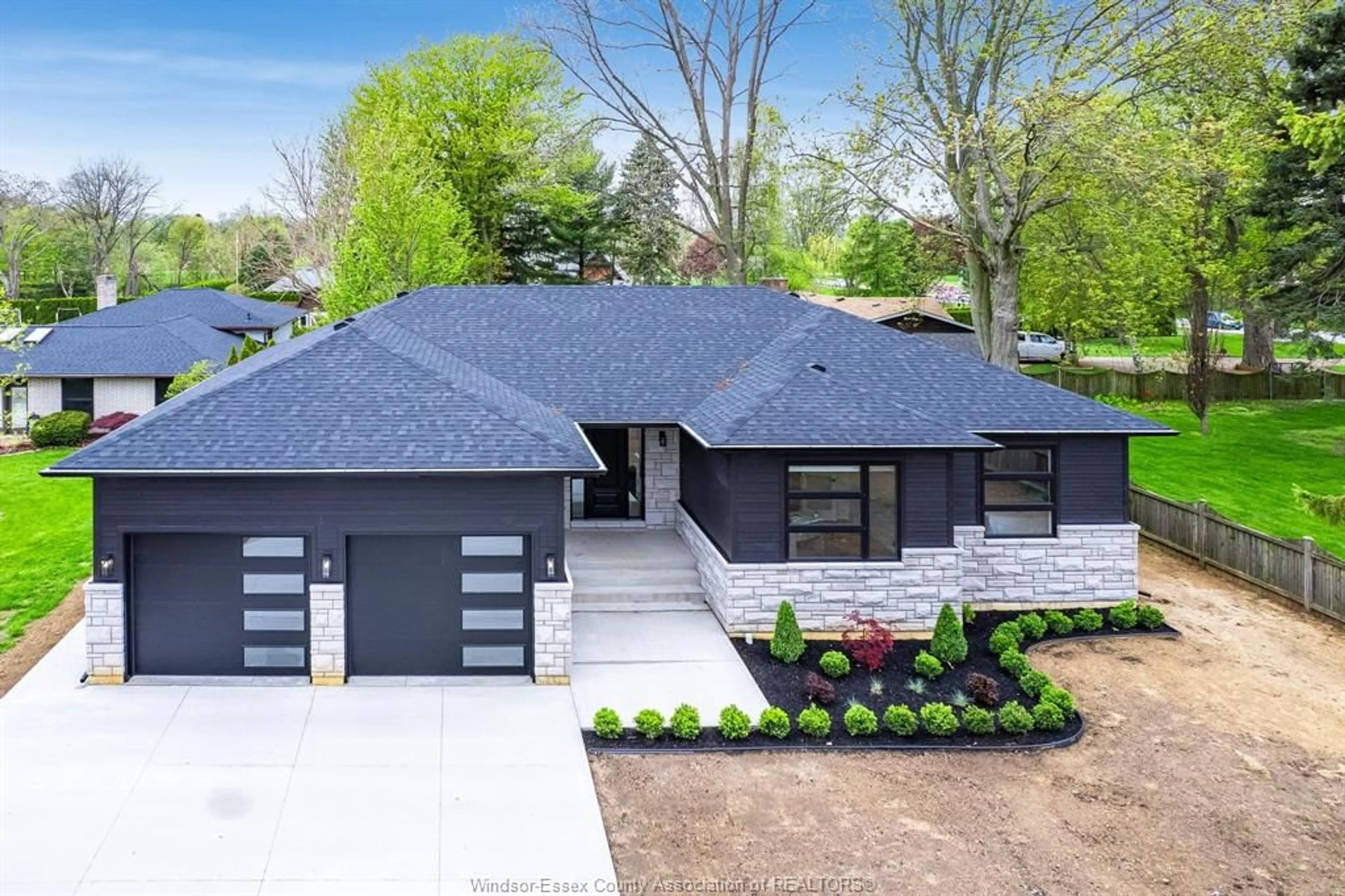 Home with brick exterior material, street for 1499 FULLER Dr, Kingsville Ontario N9Y 3M7