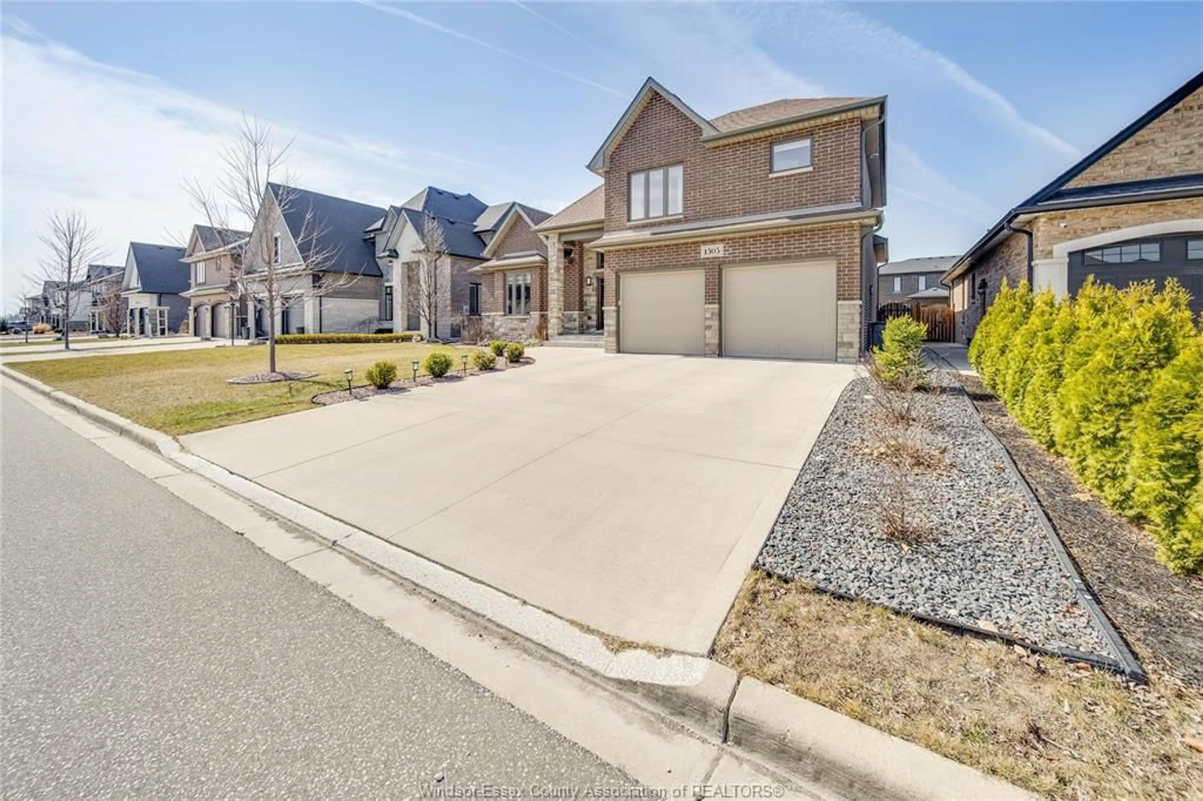 Home with brick exterior material, street for 1505 MONTICELLO, Windsor Ontario N8P 1Z2