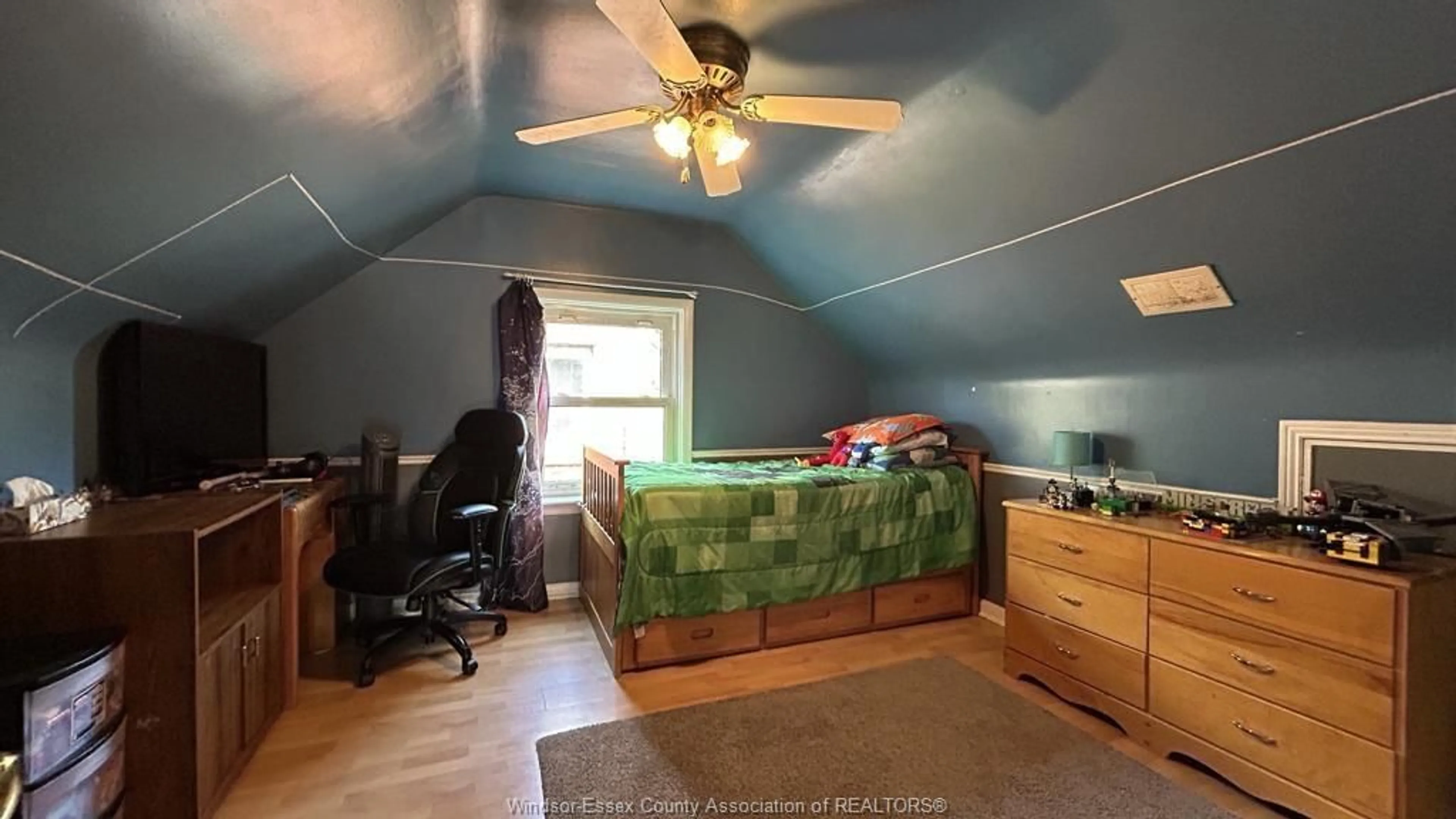 A pic of a room for 1147 REEDMERE, Windsor Ontario N8R 2M2