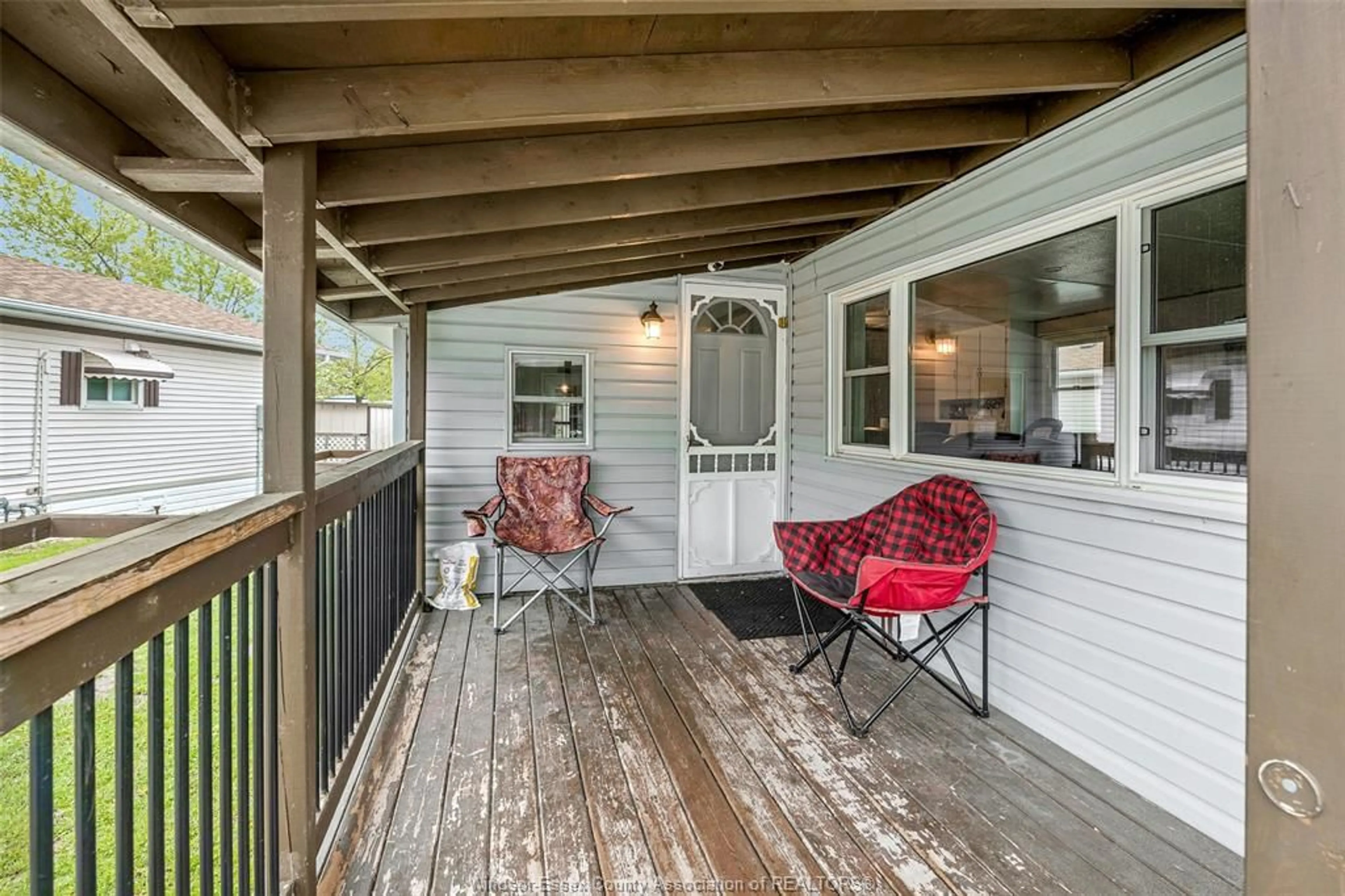 Patio, unknown for 227 DAVID Crt, Essex Ontario N8M 2B2