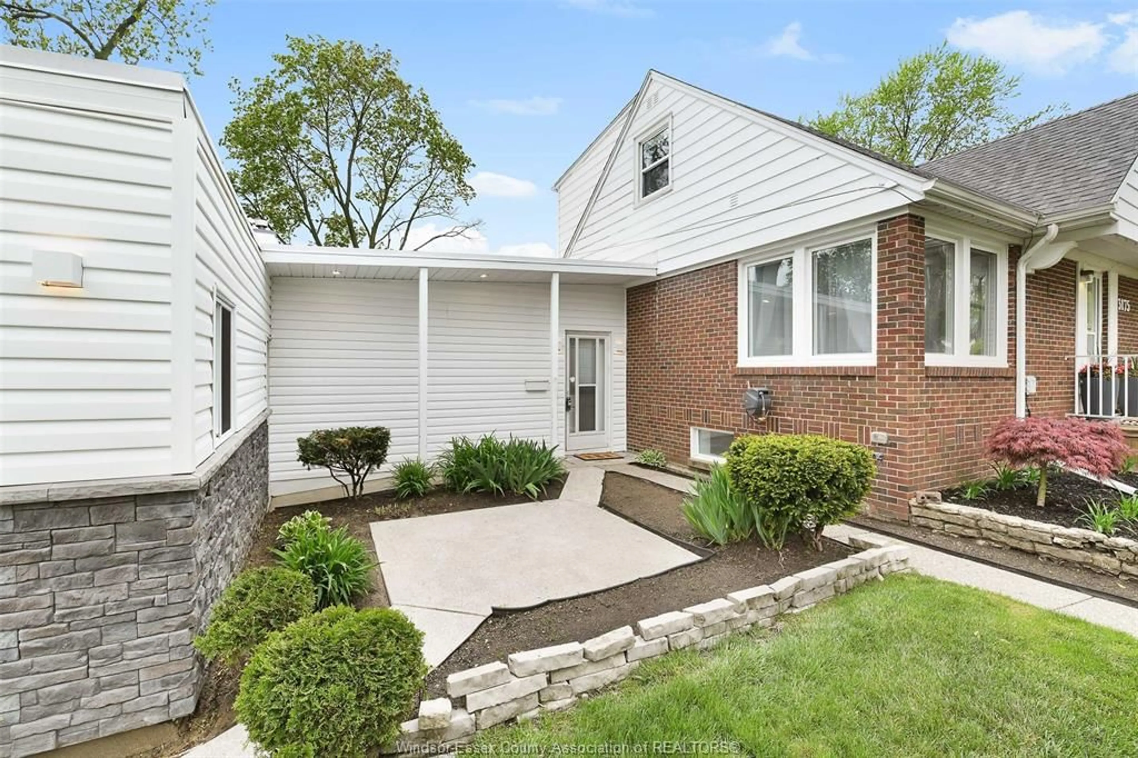 Home with brick exterior material, street for 3175 Randolph Ave, Windsor Ontario N9E 3E5