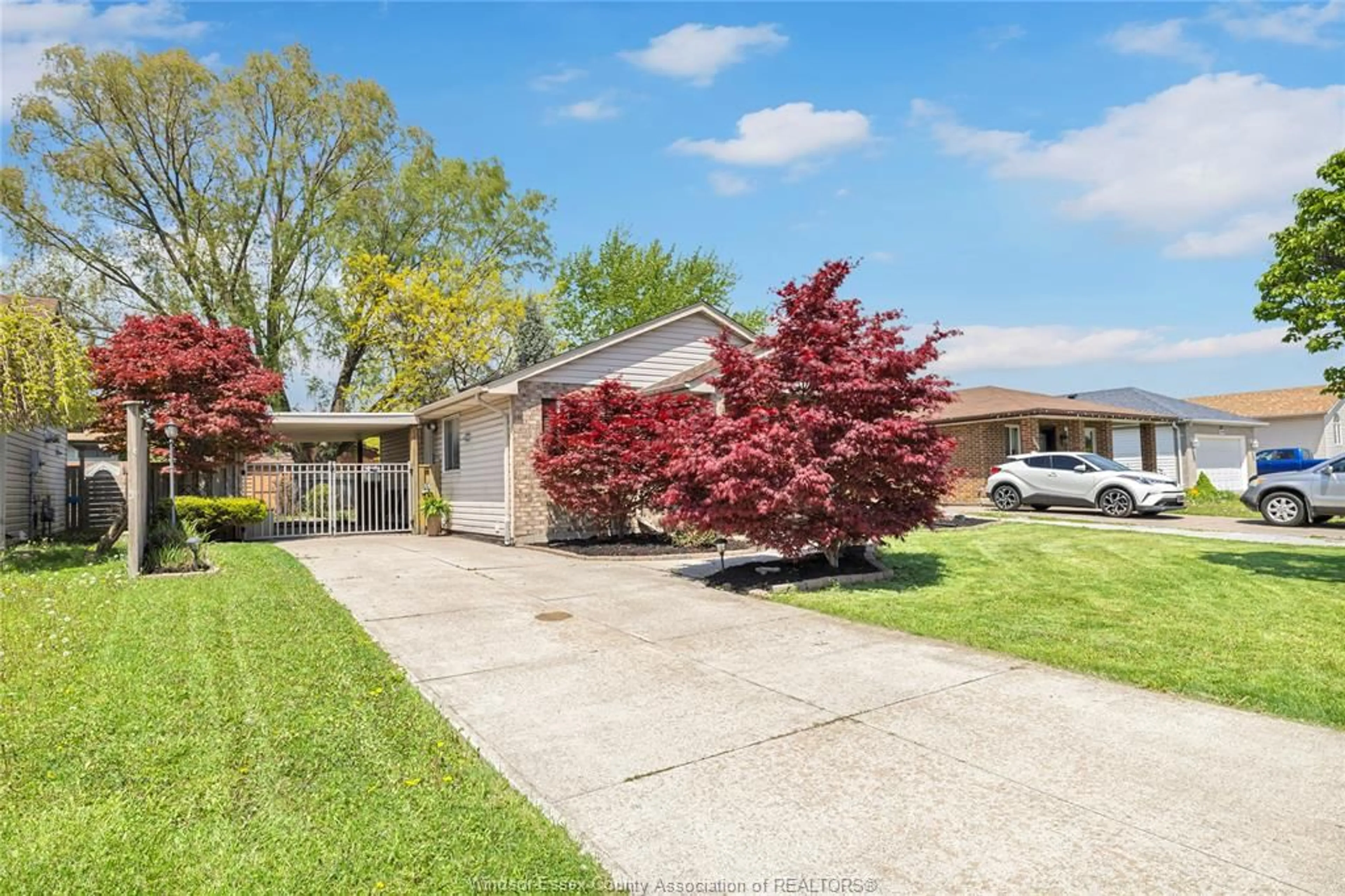 Unknown for 1332 HANSEN Cres, Windsor Ontario N8W 5M8