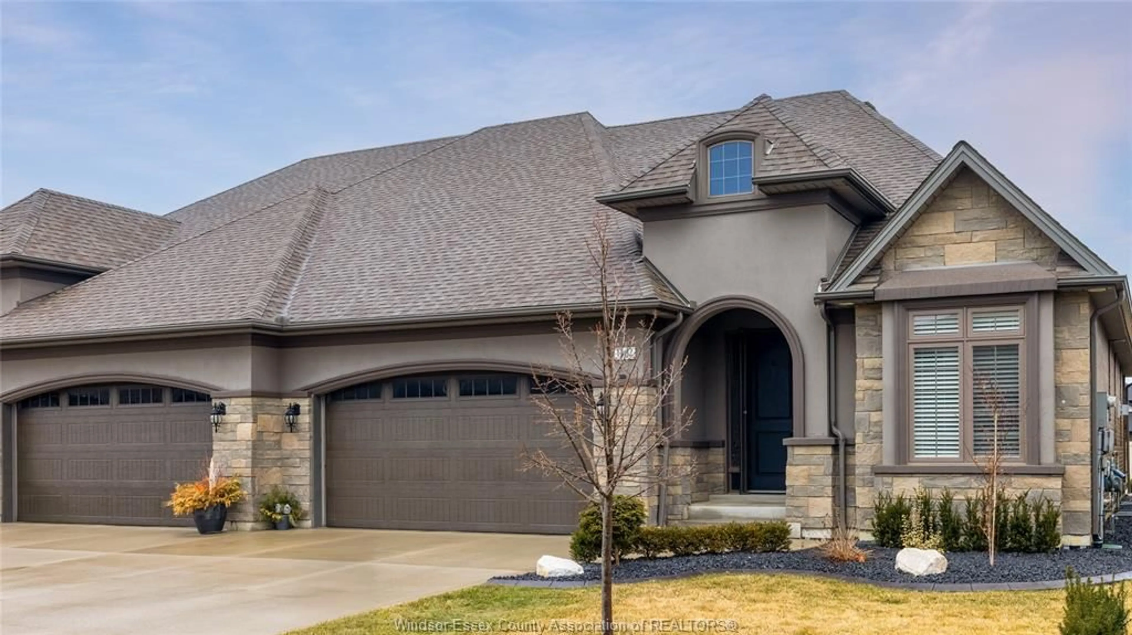 Home with brick exterior material, street for 1462 CYPRESS, Windsor Ontario N8P 0E2