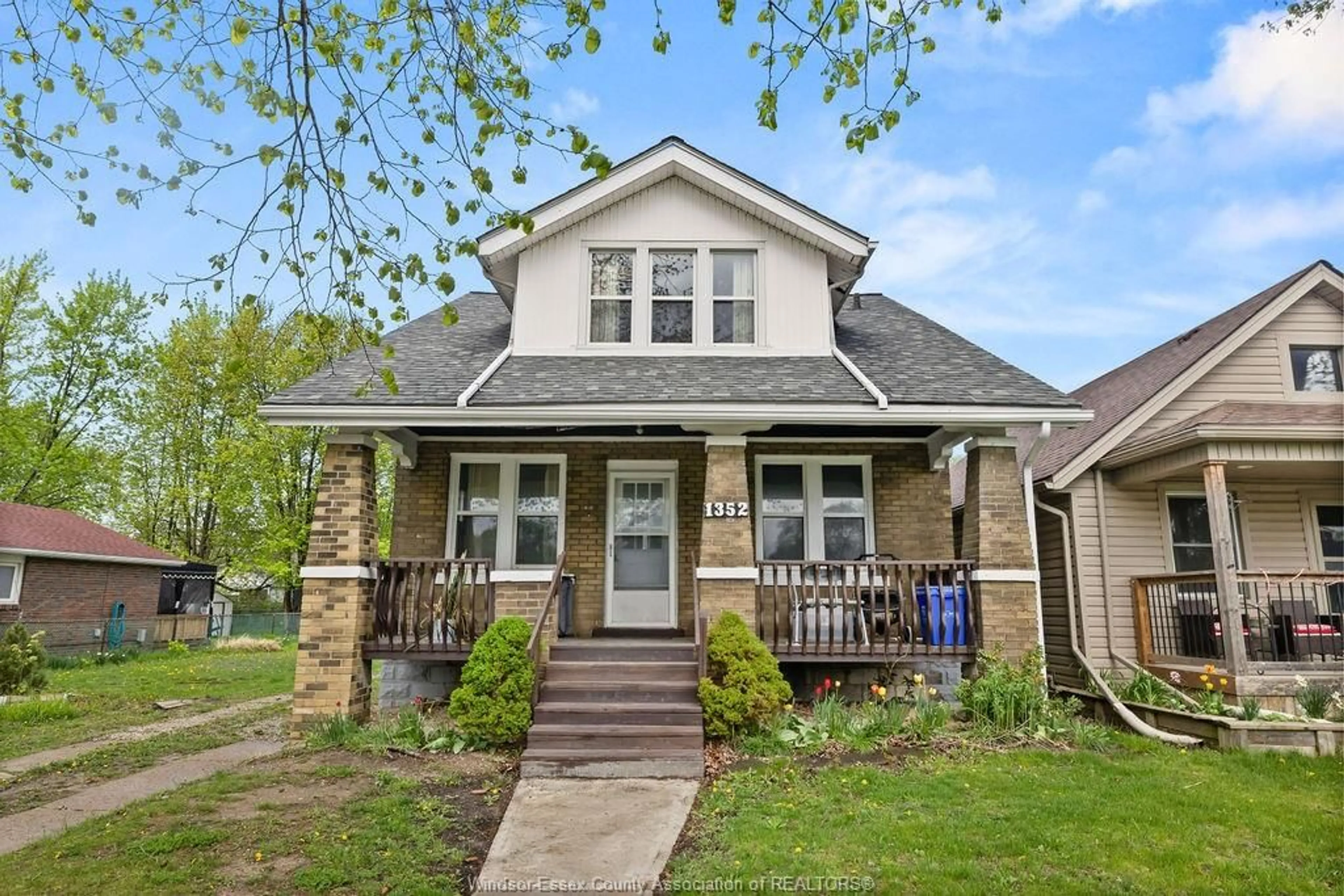 Home with brick exterior material, street for 1352 AUBIN, Windsor Ontario N8Y 4E6