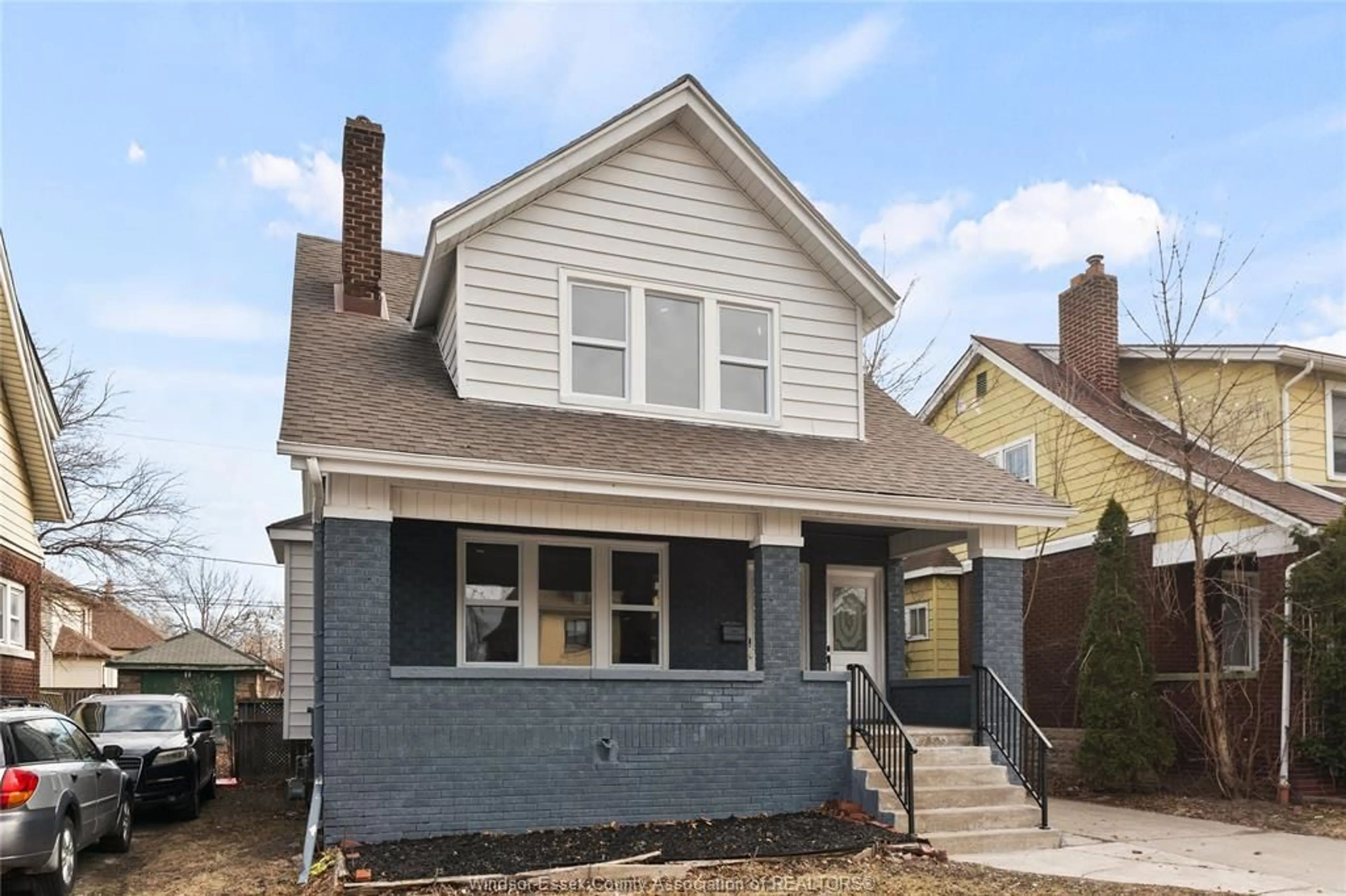Home with brick exterior material, street for 406 PARTINGTON Ave, Windsor Ontario N9B 2W5