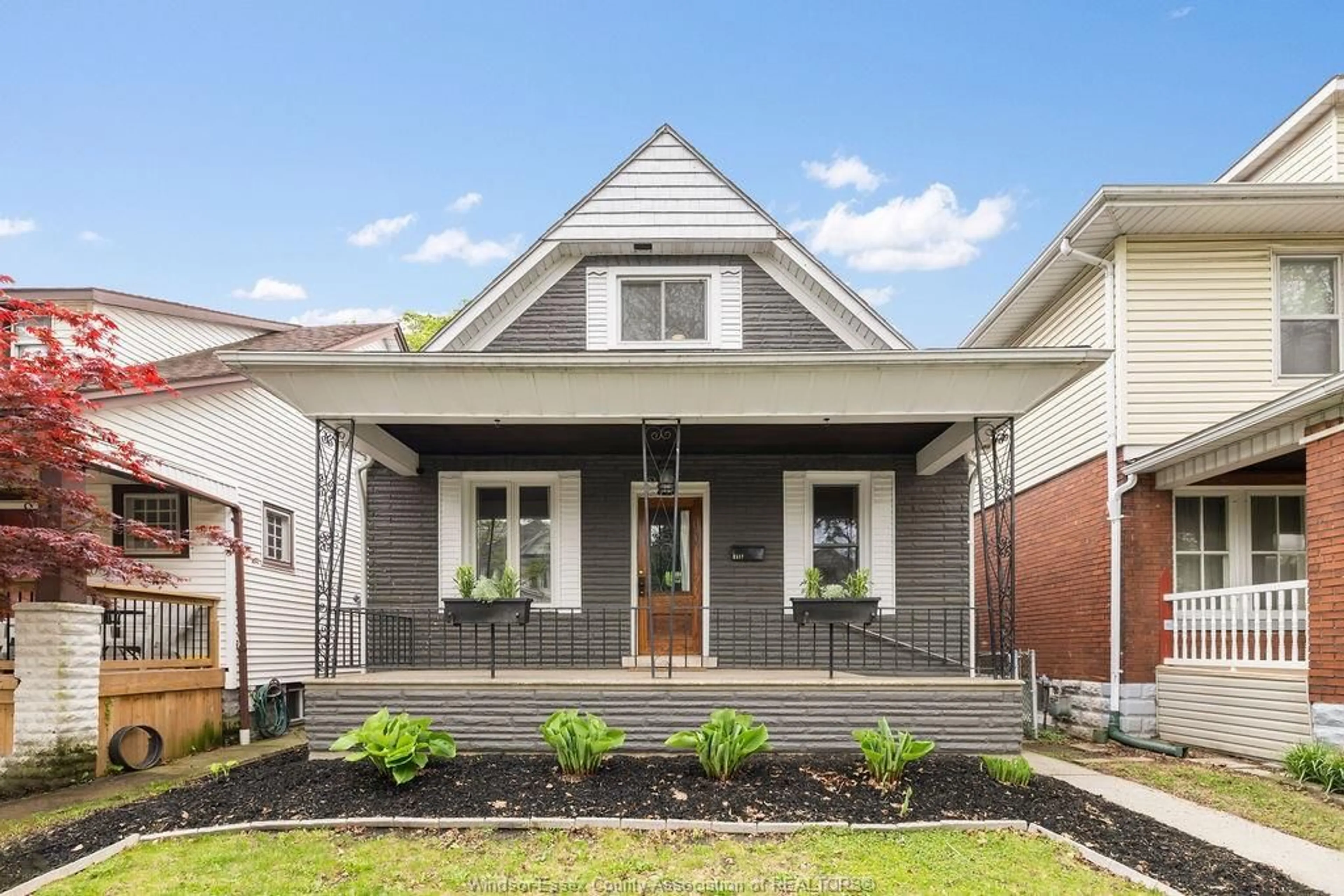 Home with brick exterior material, street for 1137 WINDERMERE Rd, Windsor Ontario N8Y 3E7