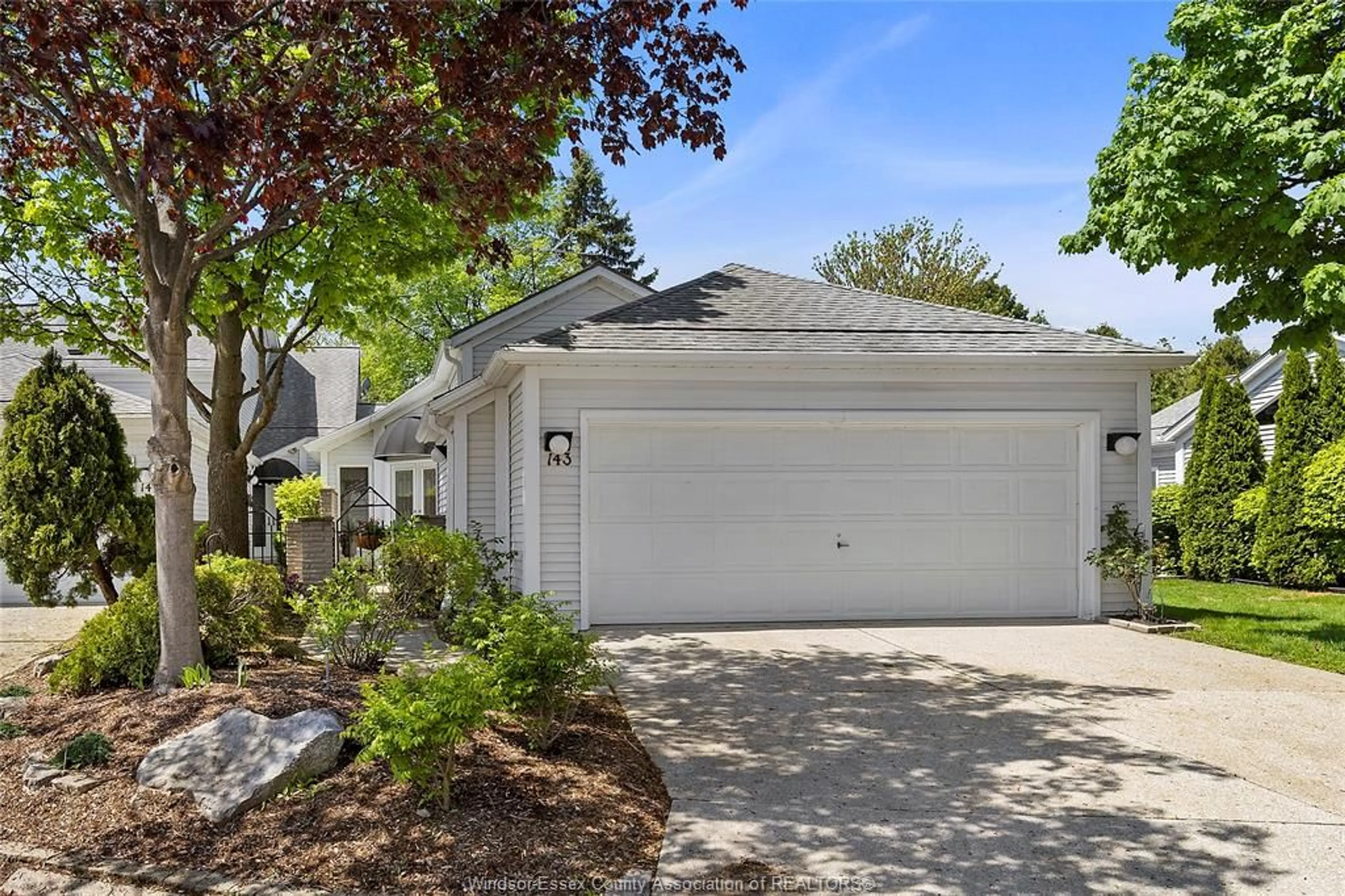 Unknown for 143 MARINE Dr, Tecumseh Ontario N8N 4K1