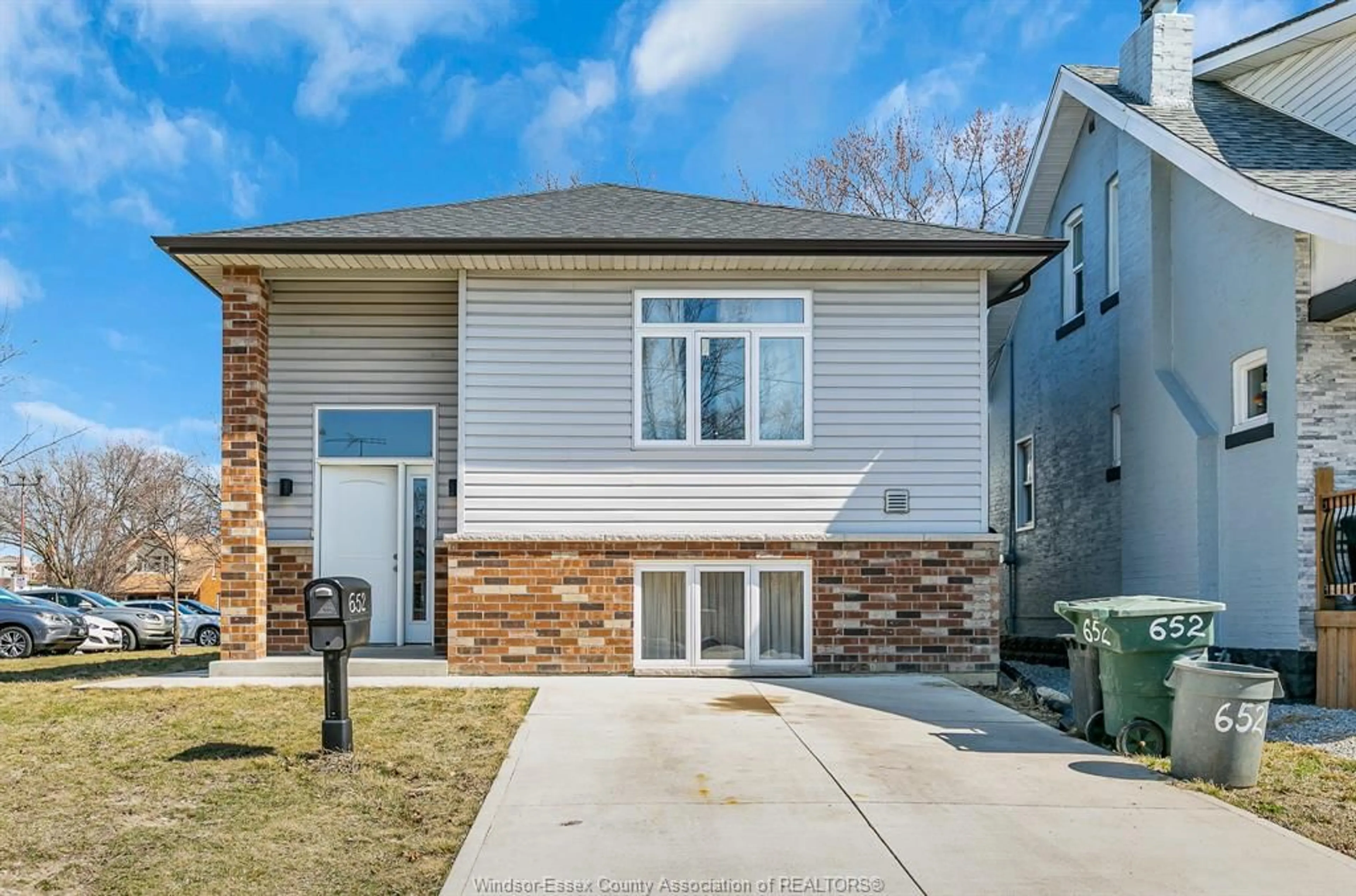 Home with brick exterior material, street for 652 BRIDGE, Windsor Ontario N9B 2M6