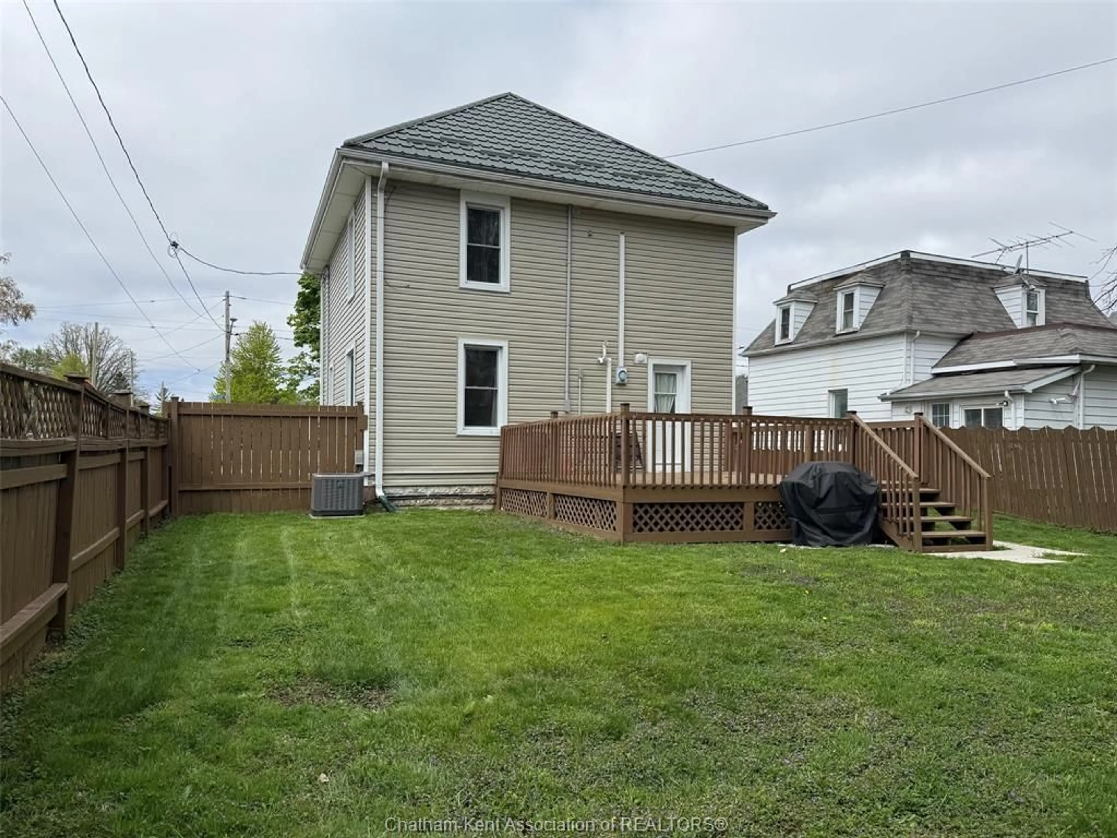 Unknown for 506 Nelson St, Wallaceburg Ontario N8A 4H1