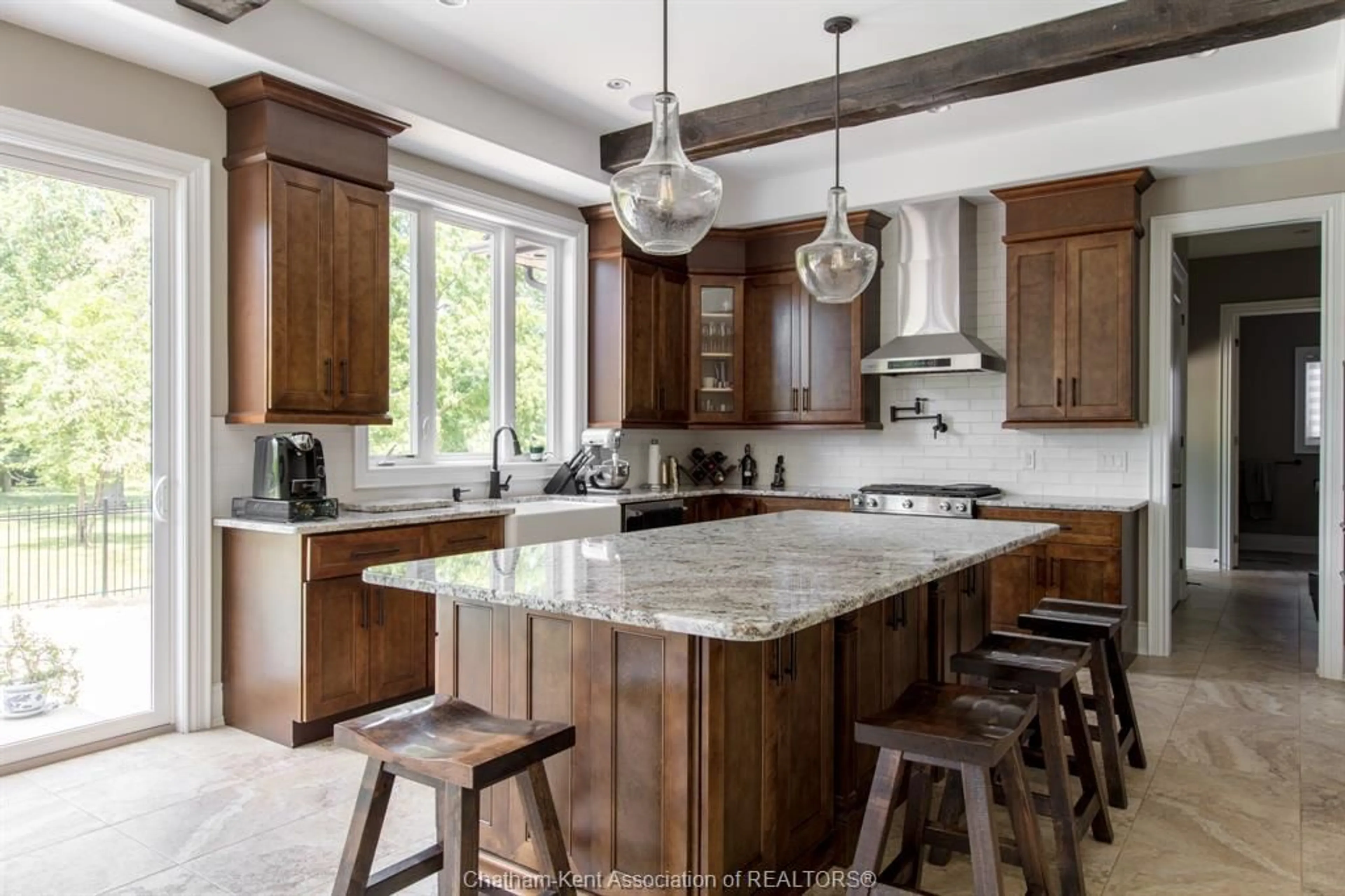 Unknown for 40 BLOOMINGTON Way, Chatham Ontario N7L 0H2